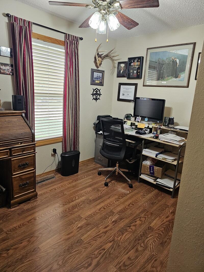 3294 South Palisades Drive Property Photo 13