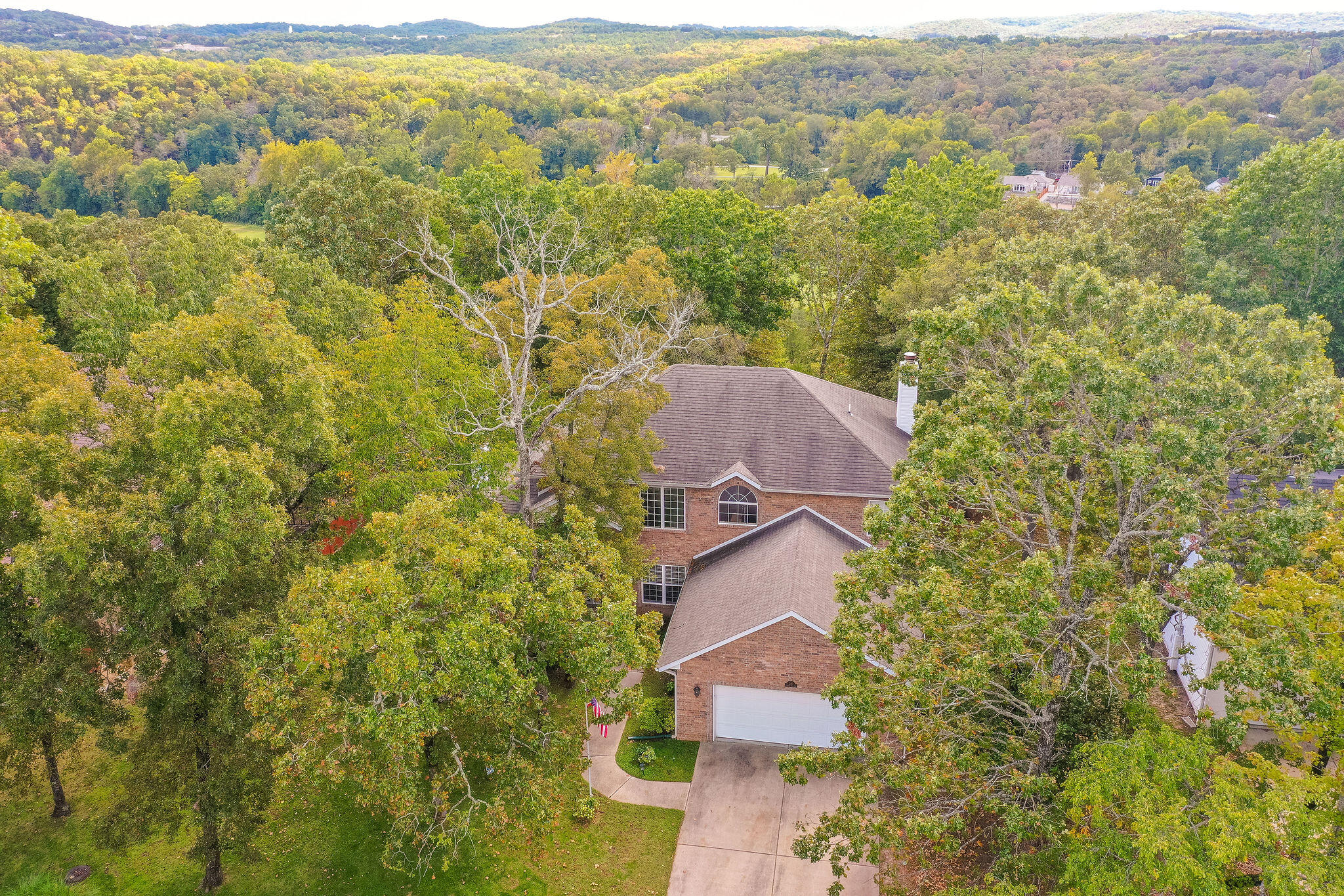 246 Country Bluff Drive Property Photo 39