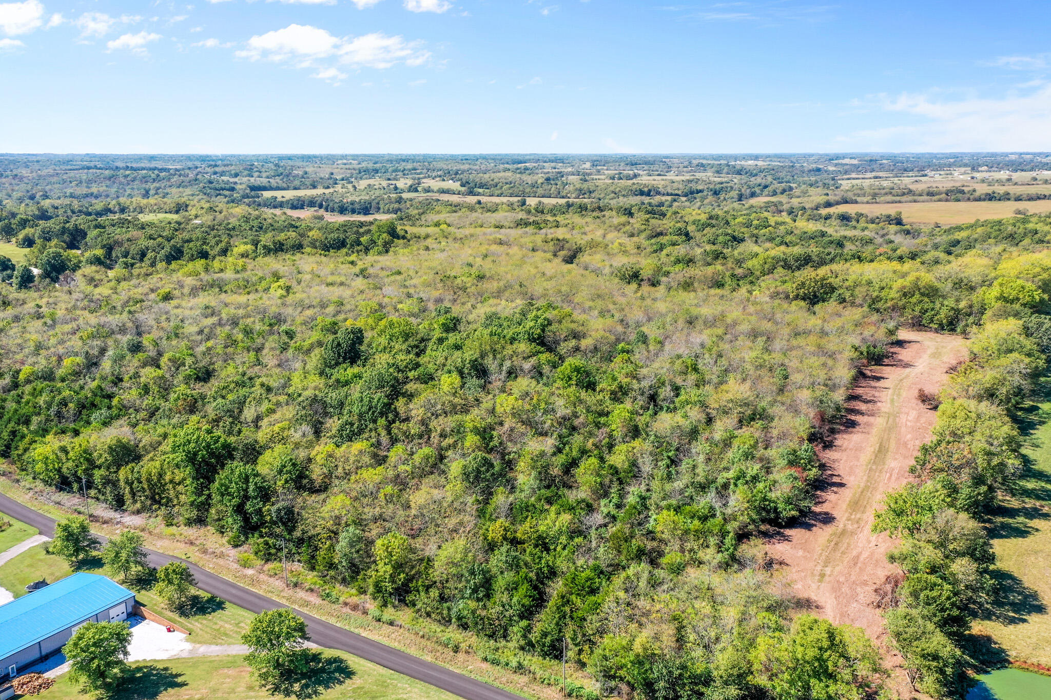 1971 North Hazeltine Road Property Photo 6