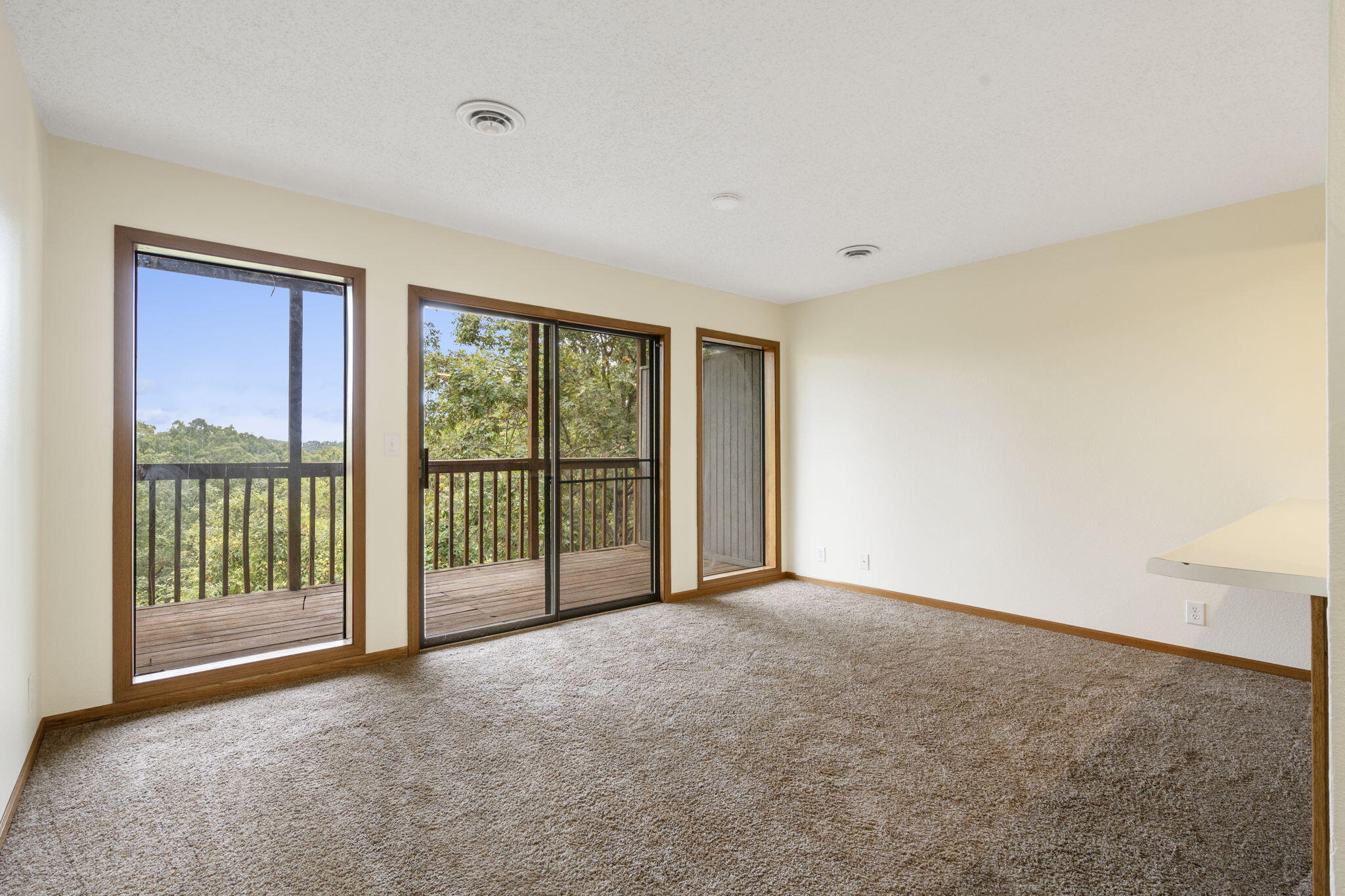 26 Sinatra Court Property Photo 21