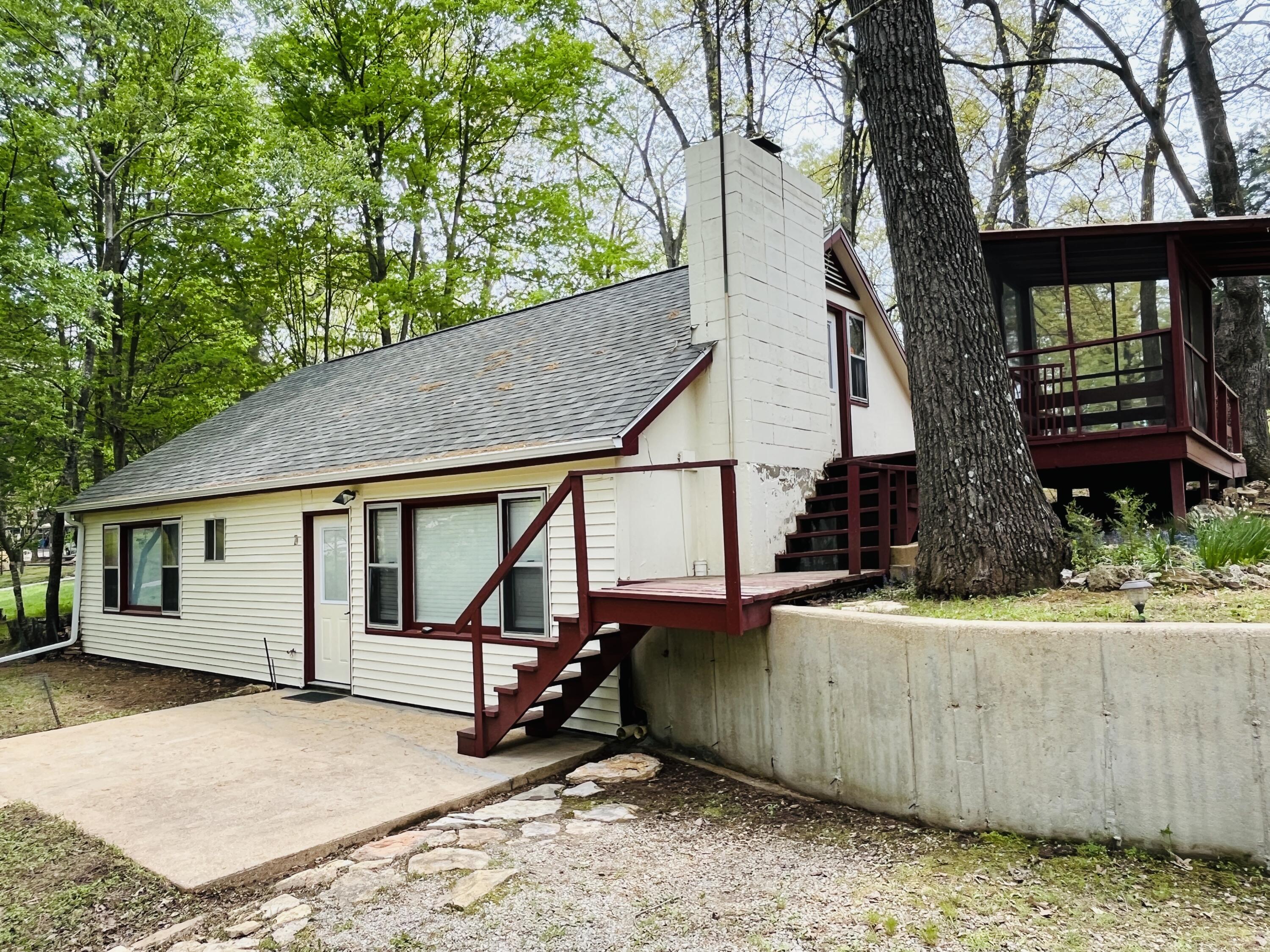 8557 State Highway O Property Photo 20