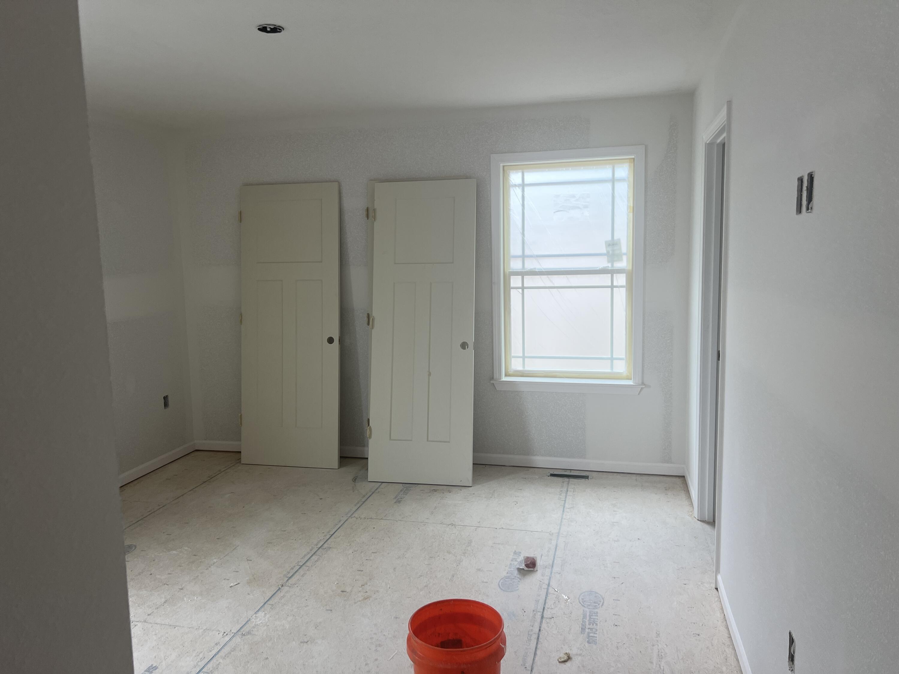 4073 White Oak Property Photo 3