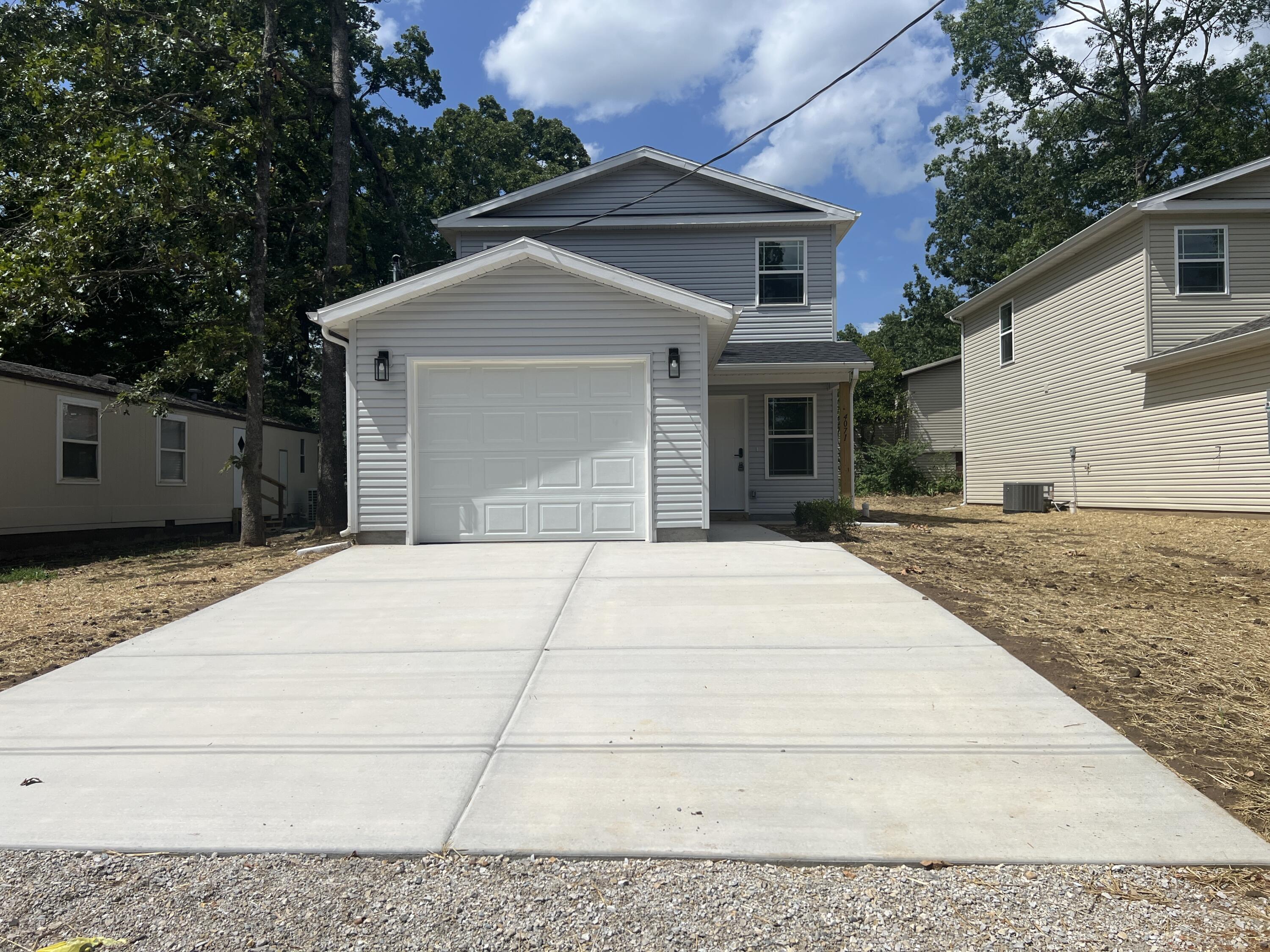 4071 White Oak Road Property Photo 2