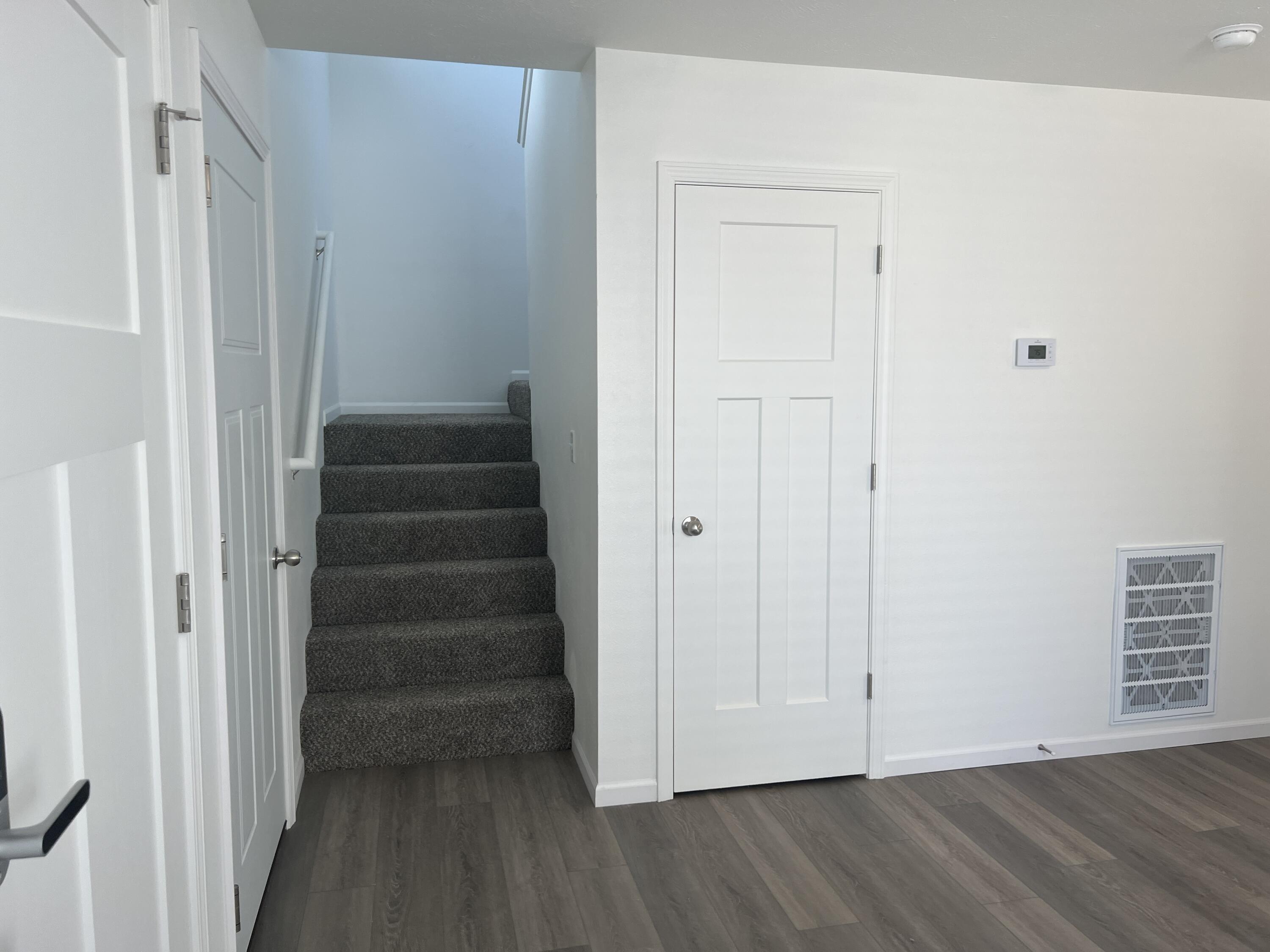 4071 White Oak Road Property Photo 6