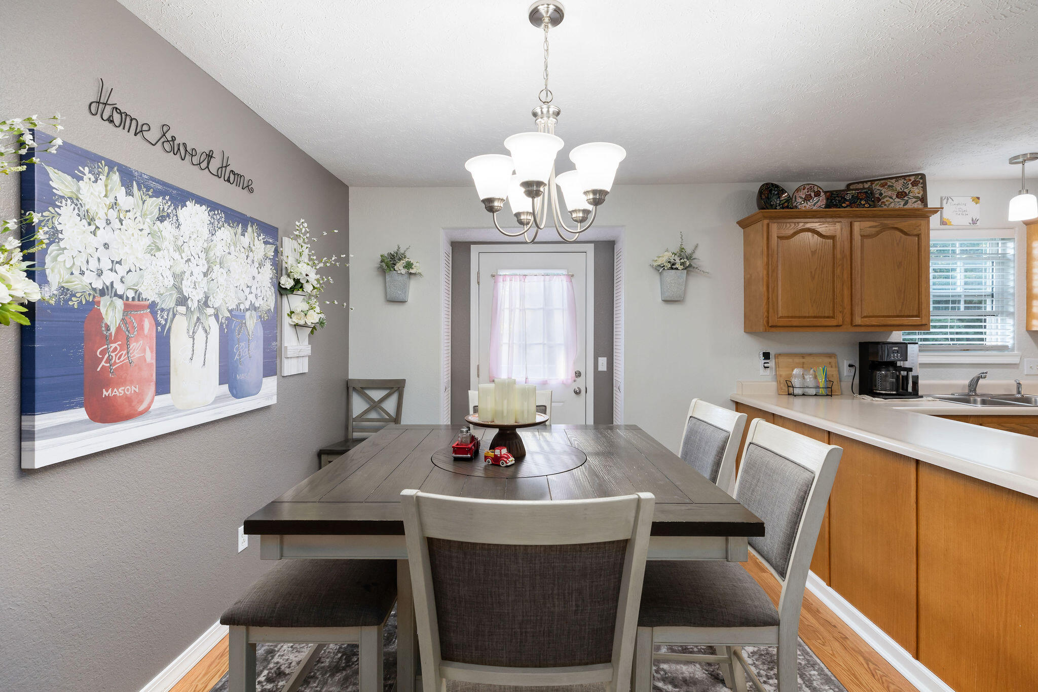 160 Mary Lane Property Photo 10