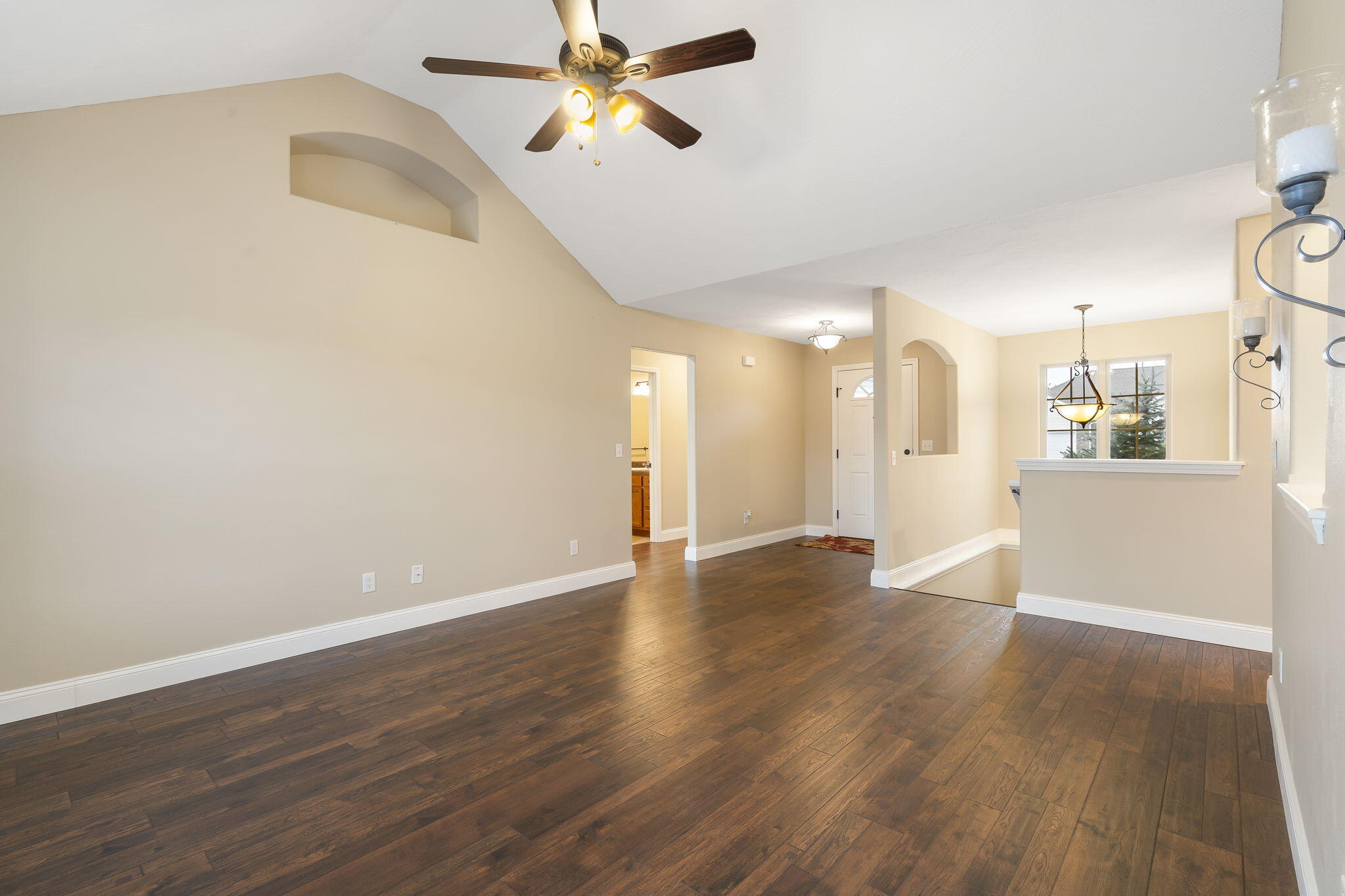 4401 North Toby Avenue Property Photo 6