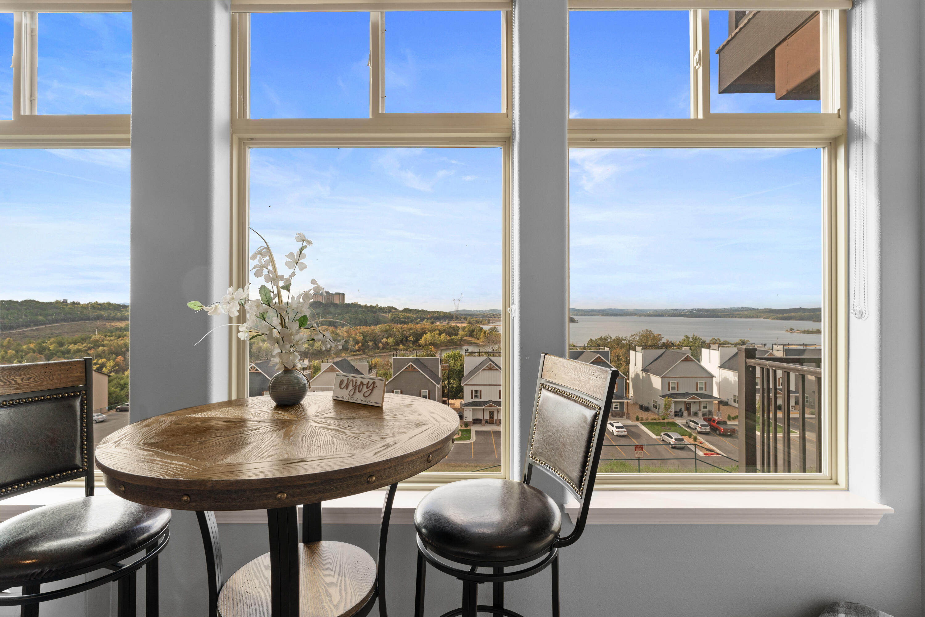 200 Majestic Drive Property Photo 4
