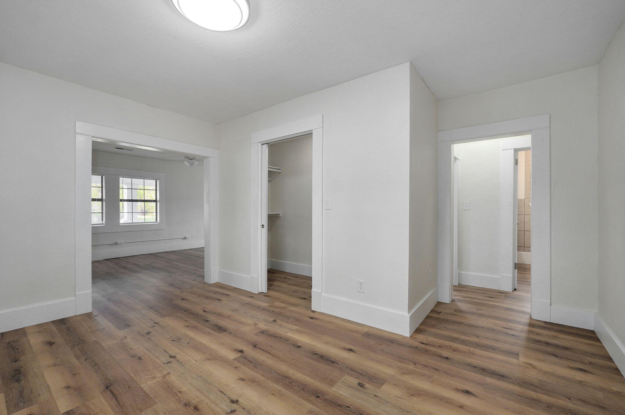 610 East Logan Street Property Photo 9