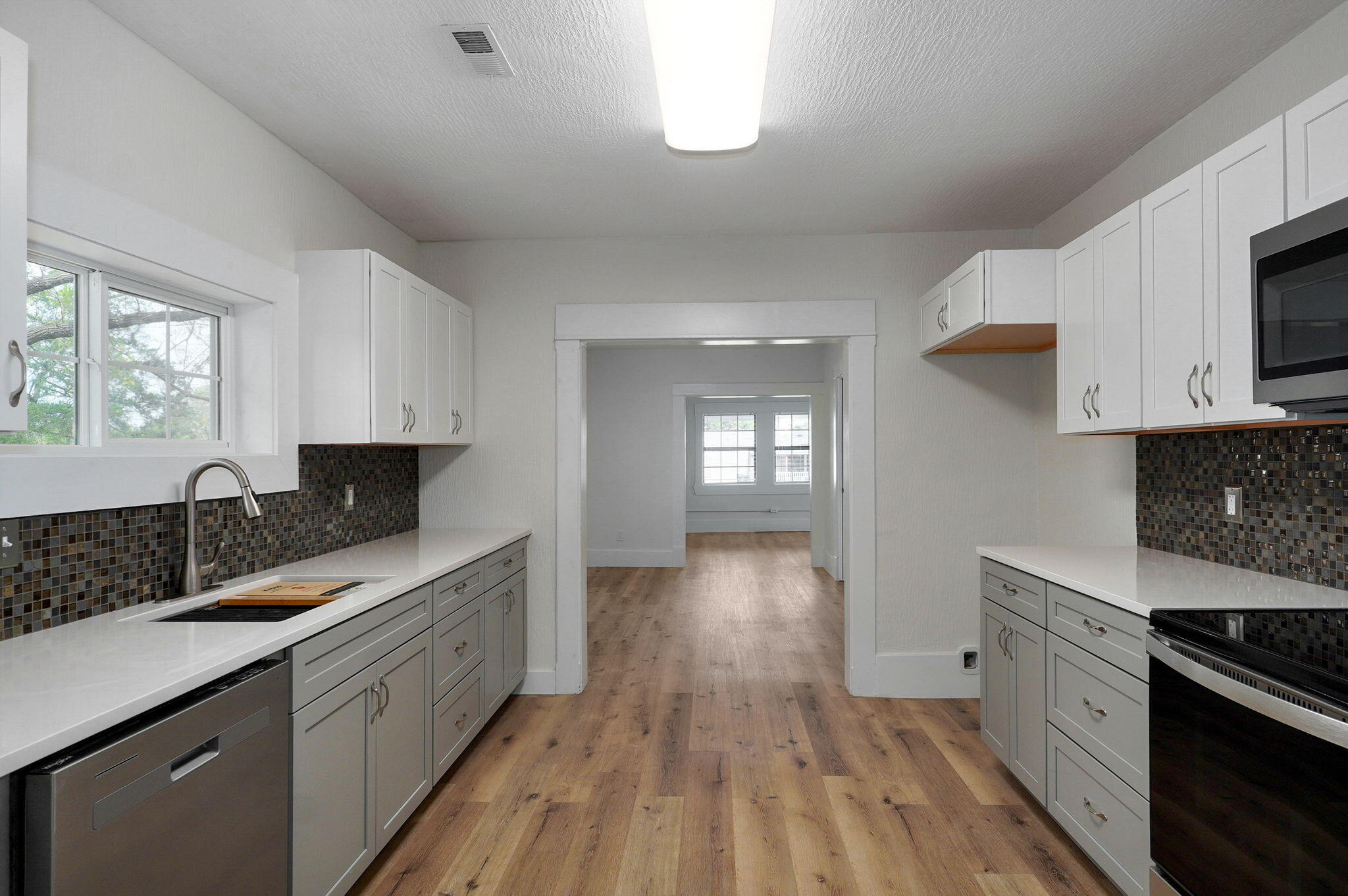 610 East Logan Street Property Photo 14