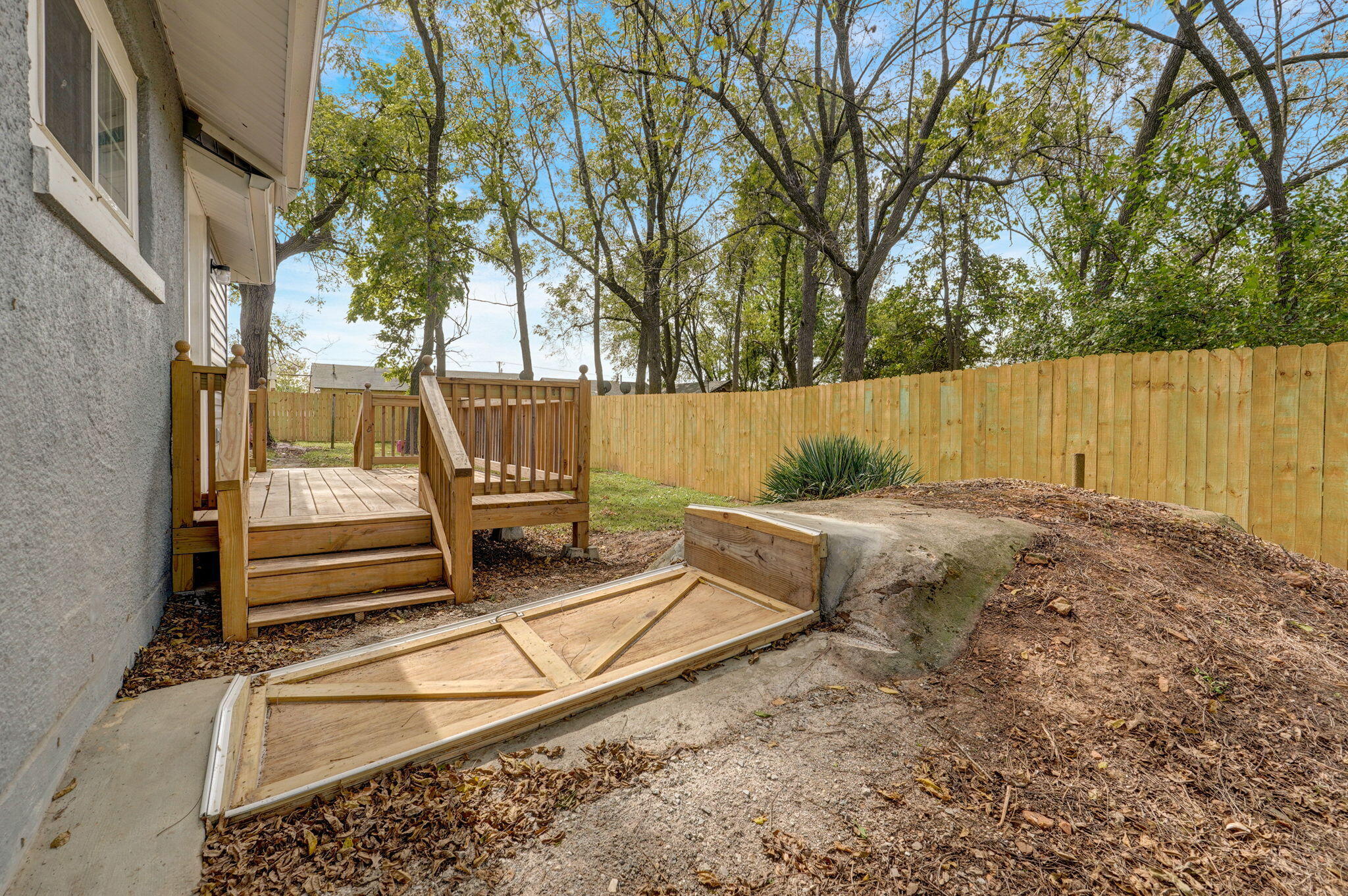610 East Logan Street Property Photo 26