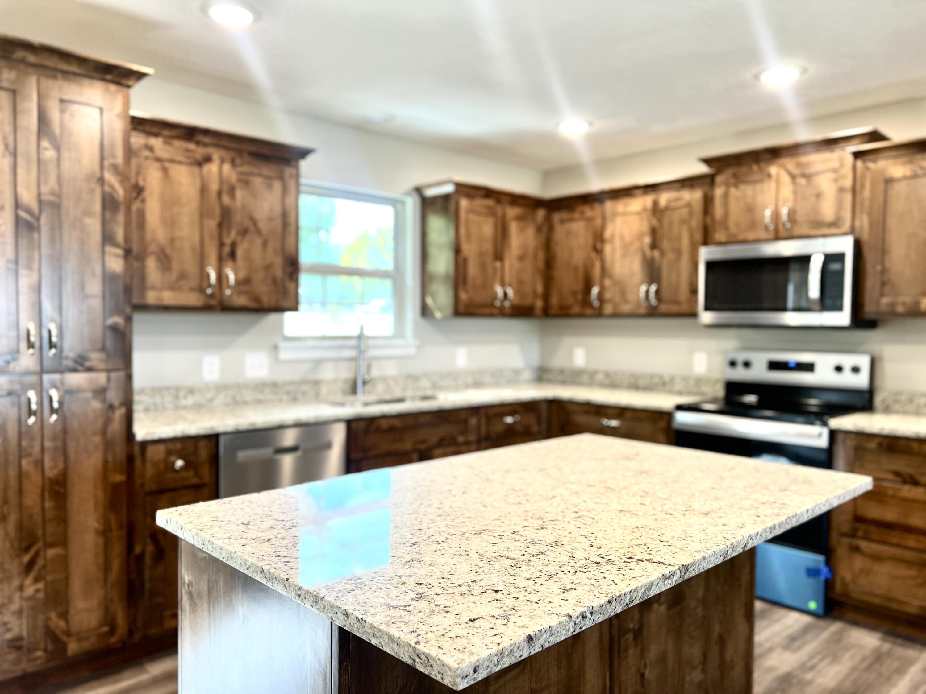 502 James Property Photo 9