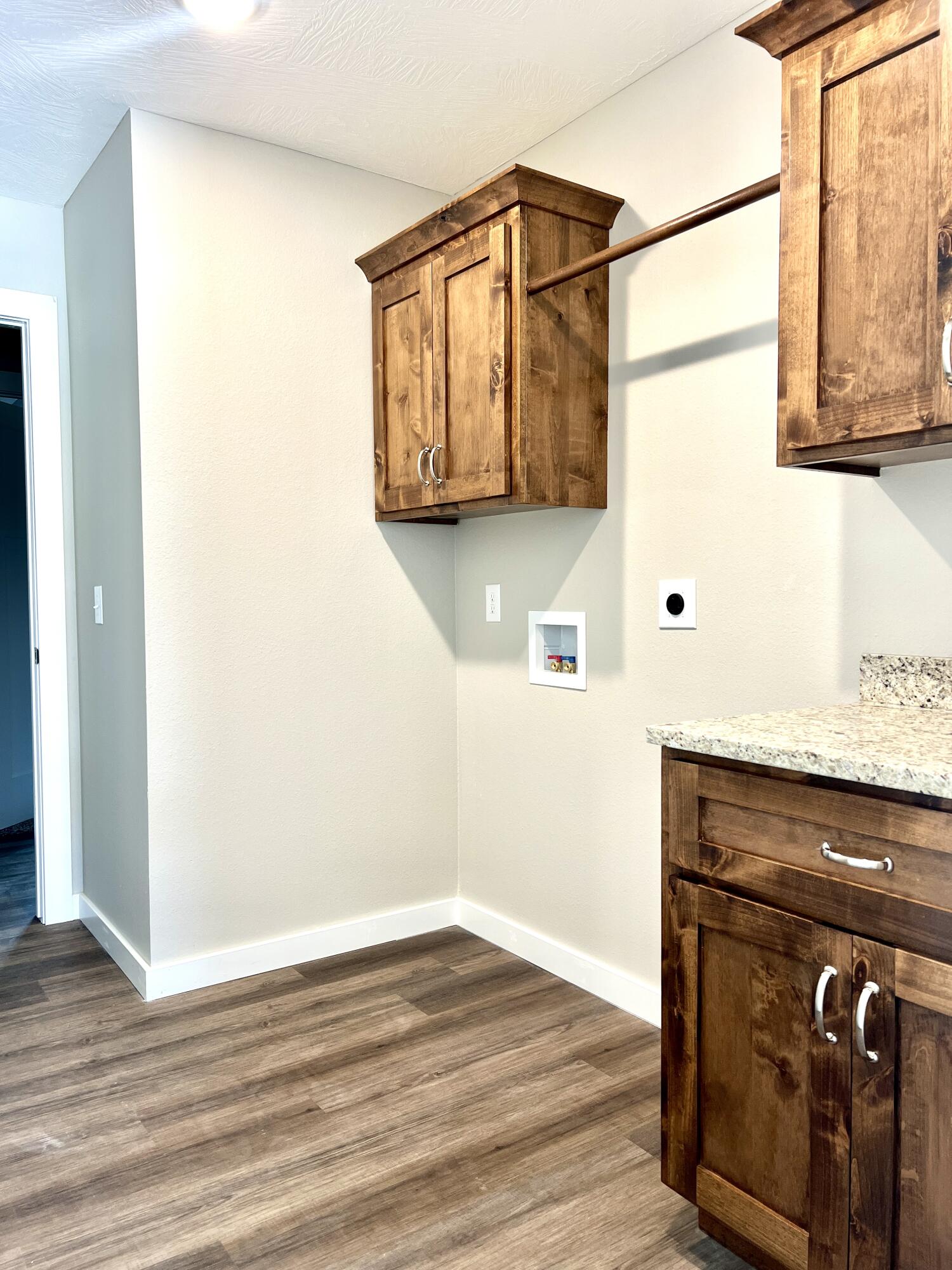 502 James Property Photo 24