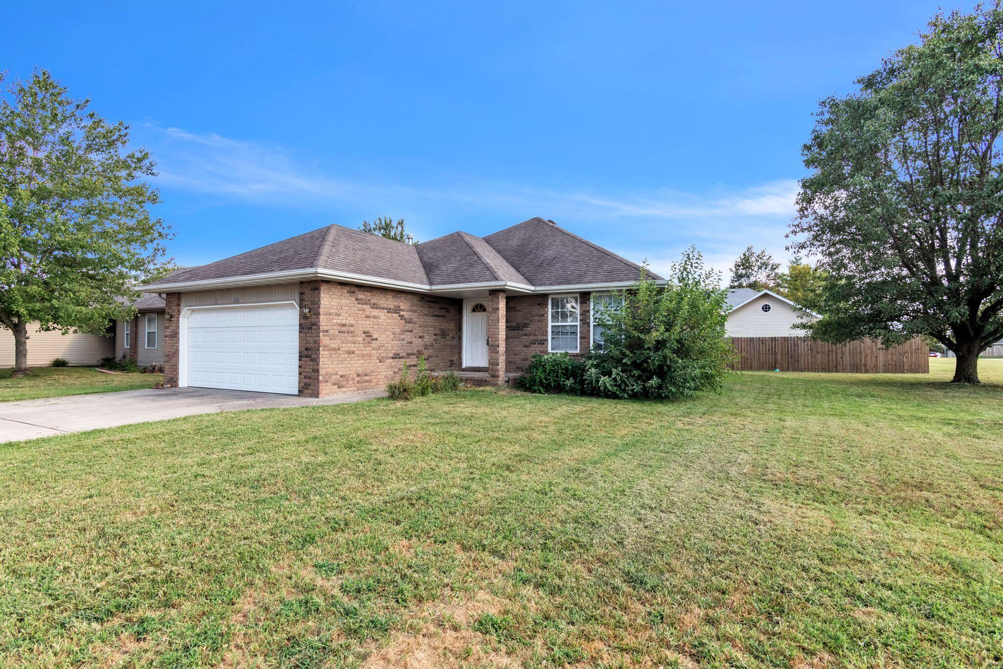 1006 Care Avenue Property Photo 4