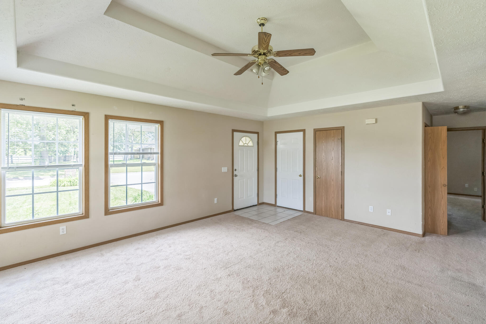 1006 Care Avenue Property Photo 8