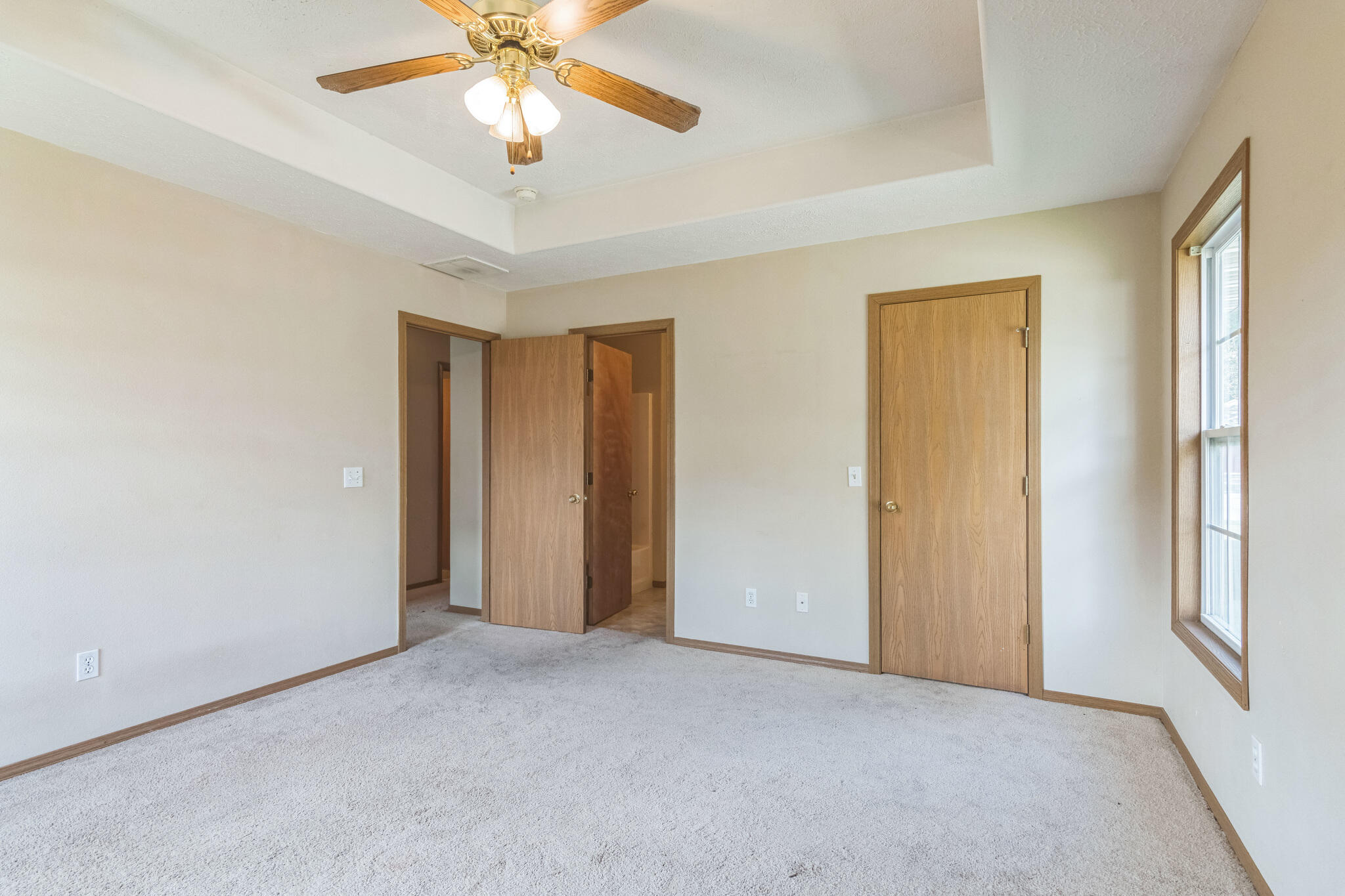 1006 Care Avenue Property Photo 25