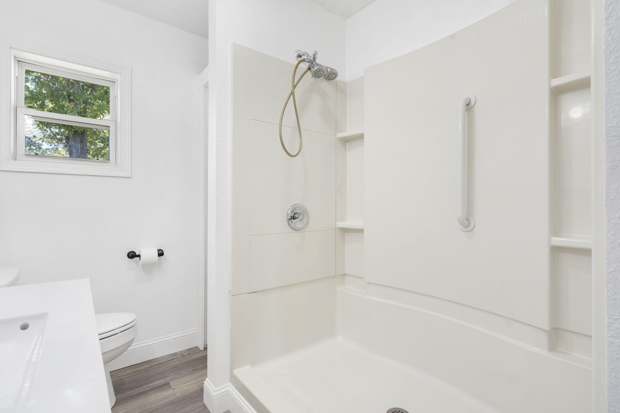 1118 A B Fine Road Property Photo 15