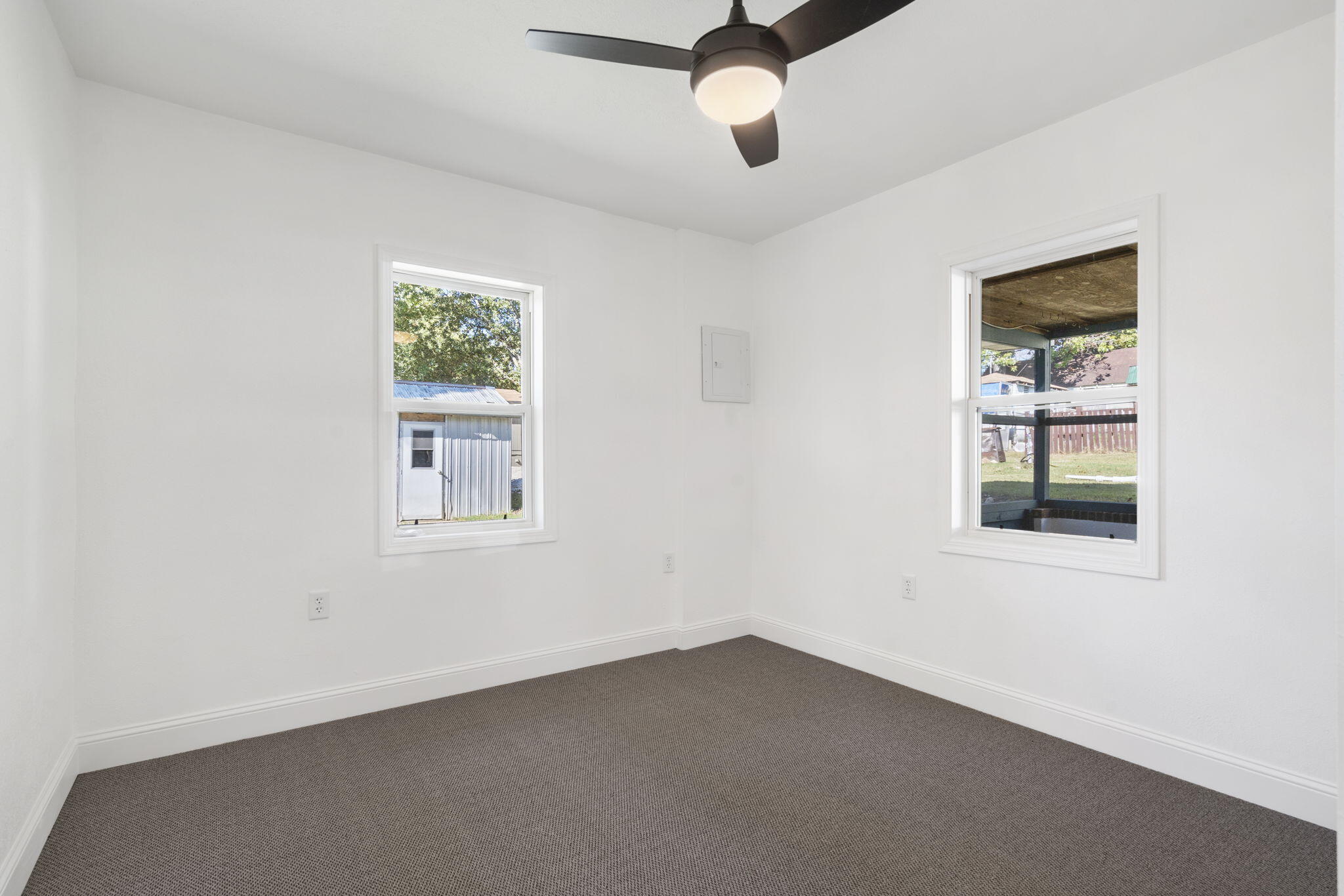 1118 A B Fine Road Property Photo 16