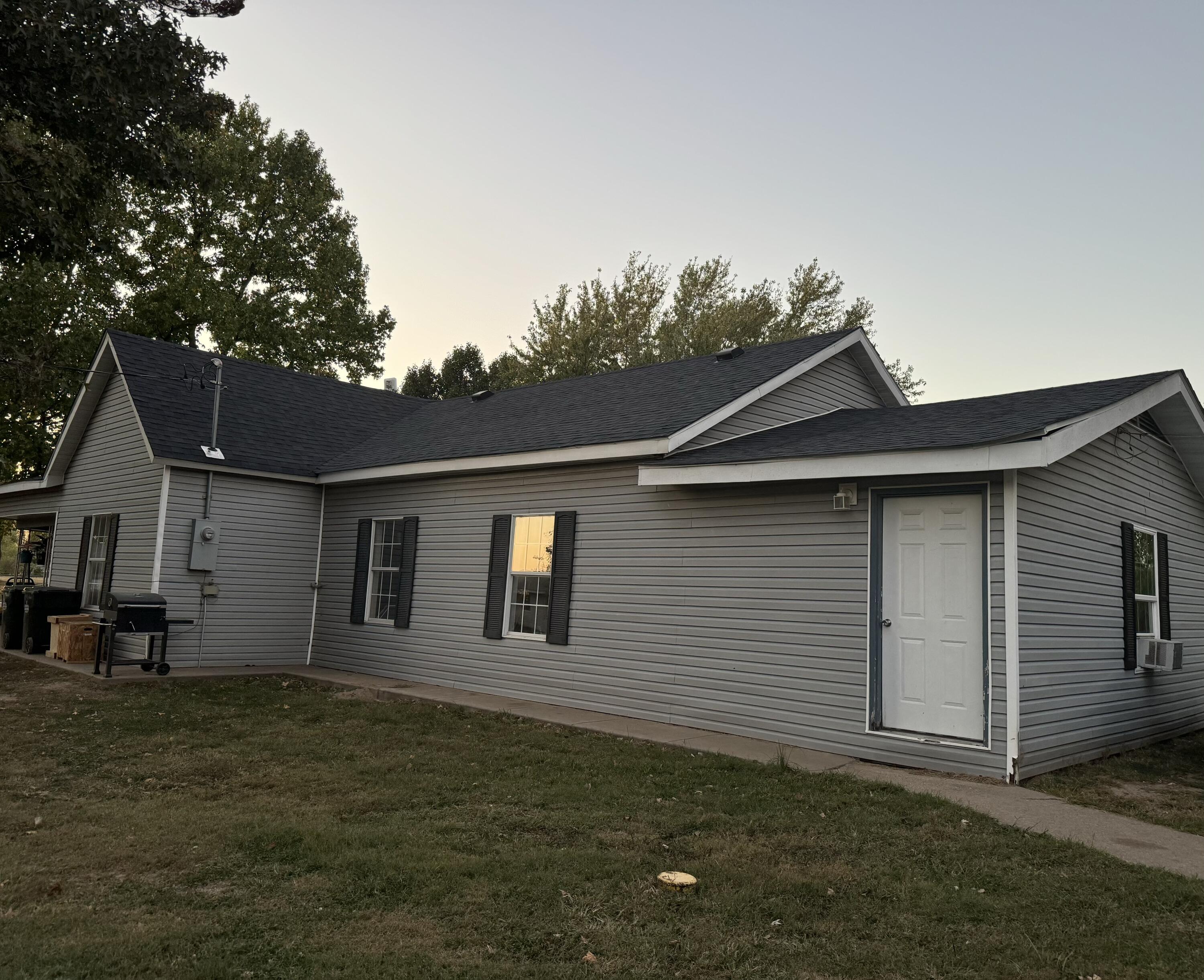 10603 North Main Street Property Photo 2