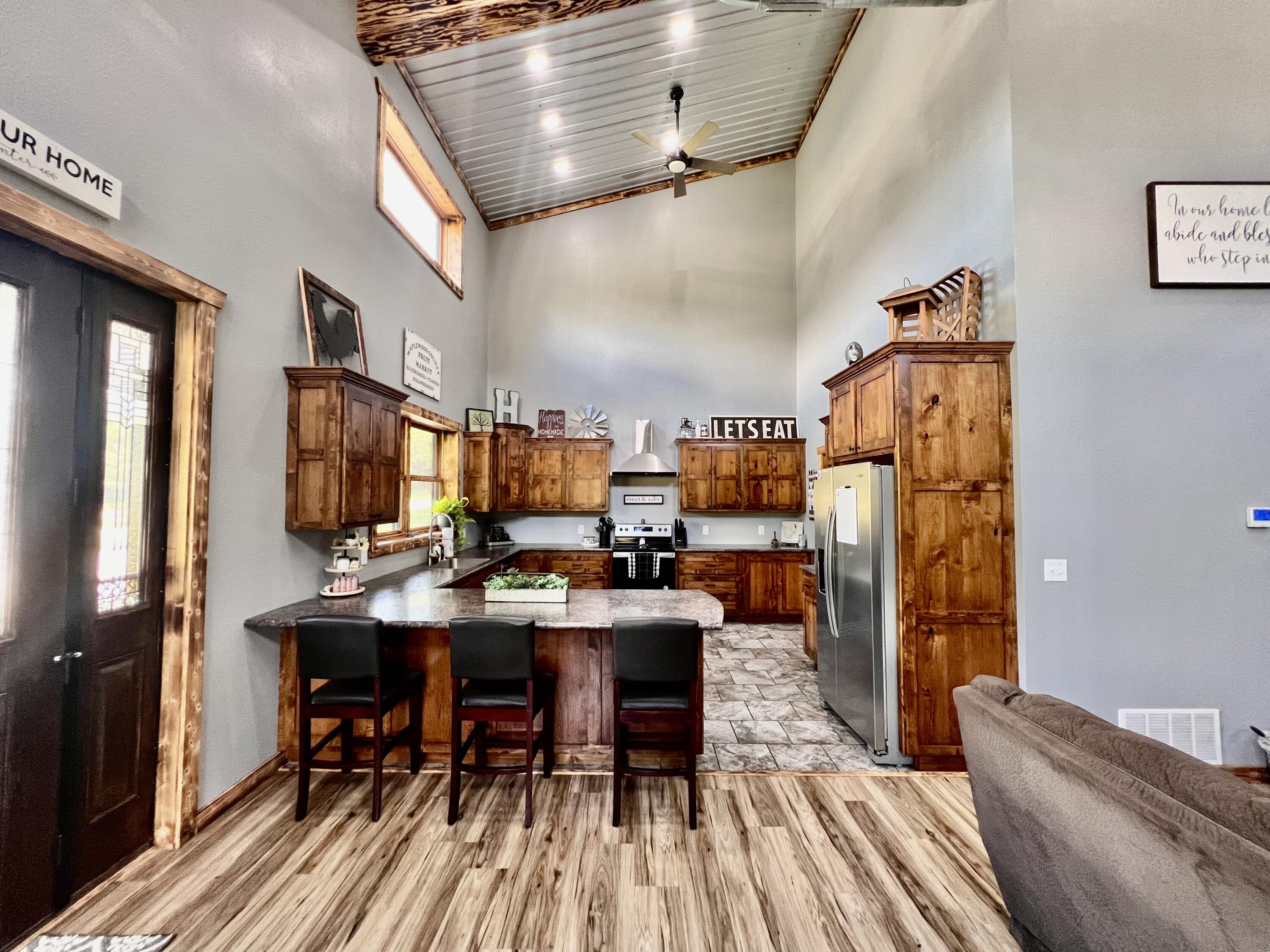 8593 Highway 17 Property Photo 5