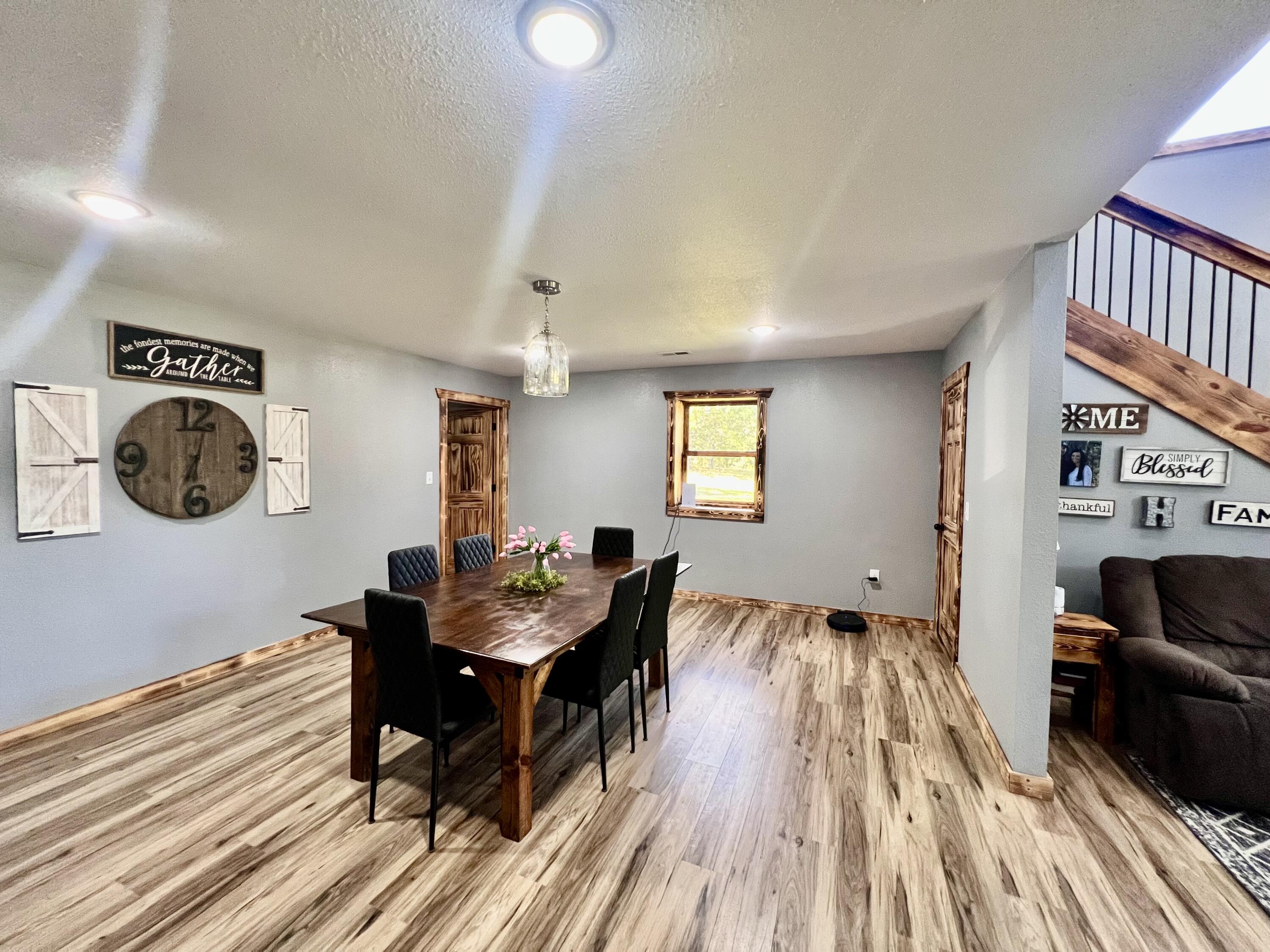 8593 Highway 17 Property Photo 9