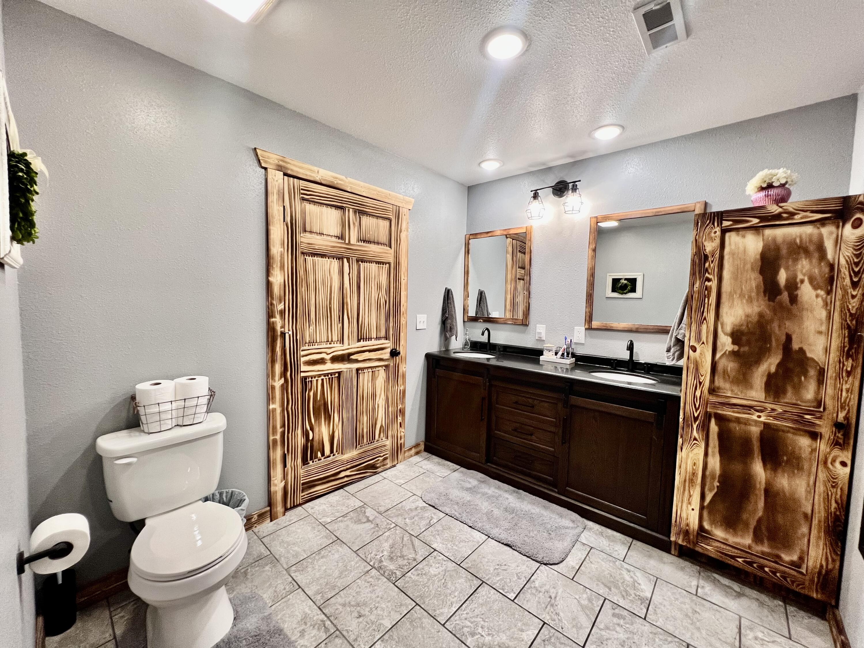 8593 Highway 17 Property Photo 14