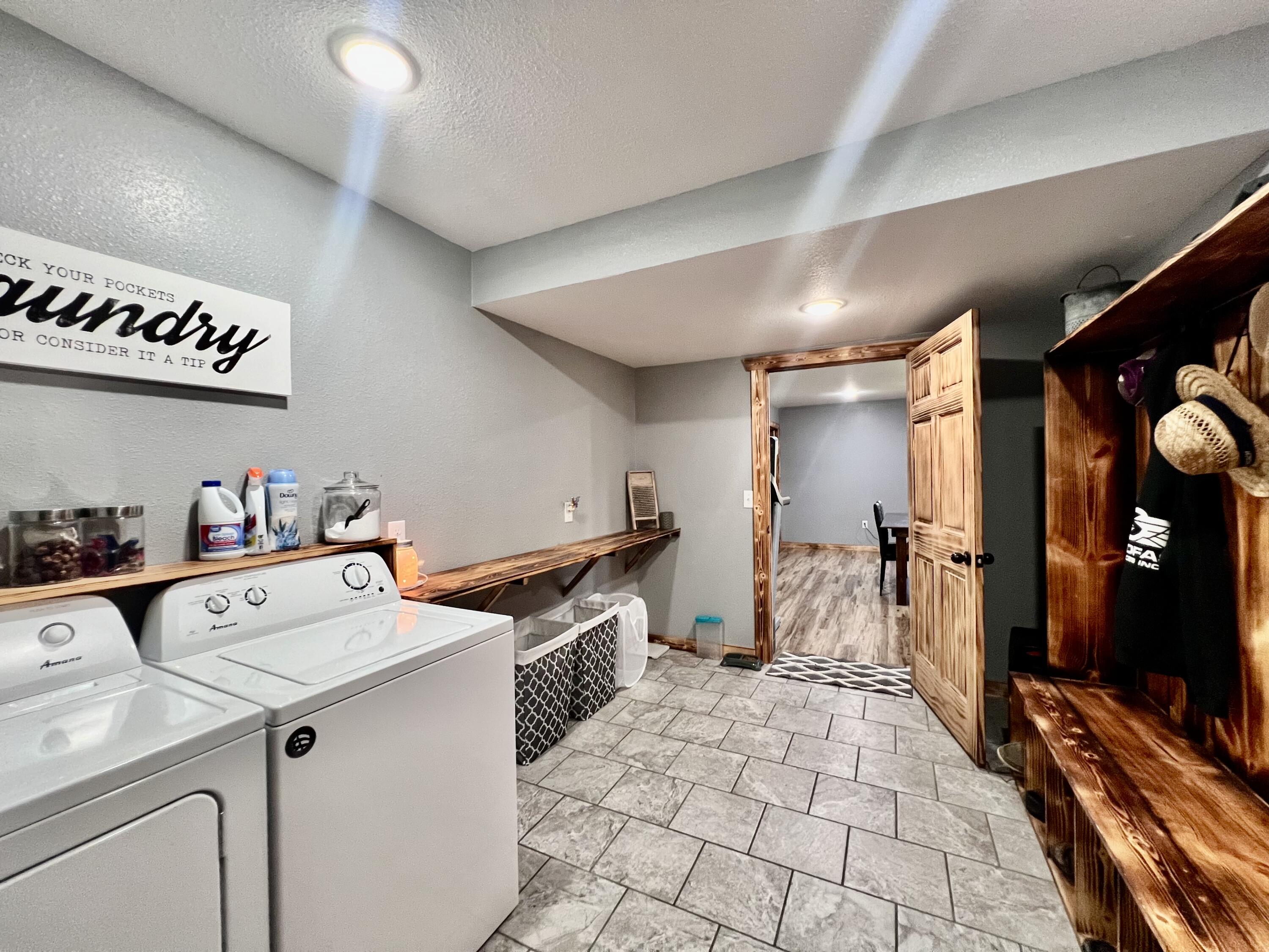 8593 Highway 17 Property Photo 19