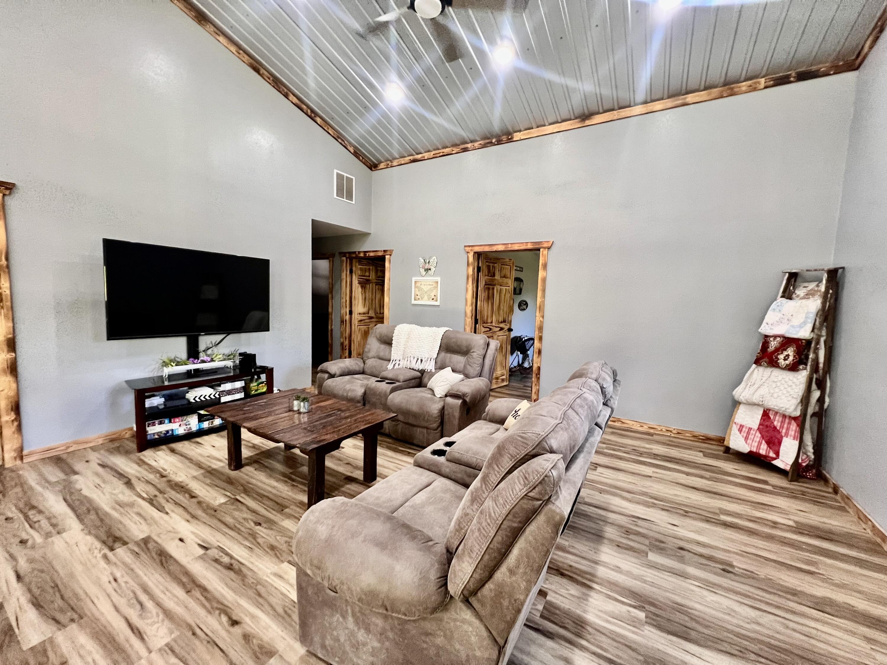 8593 Highway 17 Property Photo 23