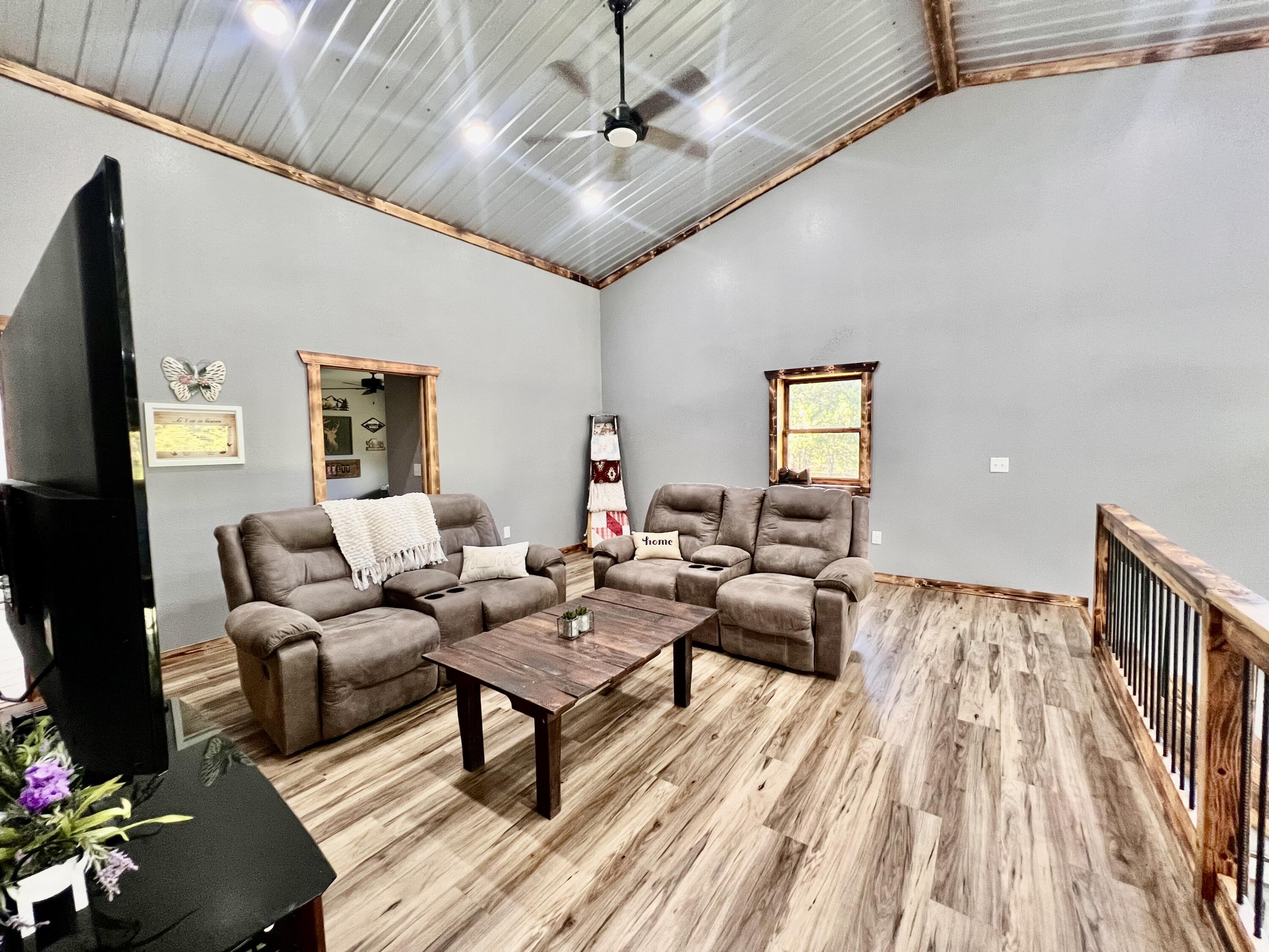 8593 Highway 17 Property Photo 24