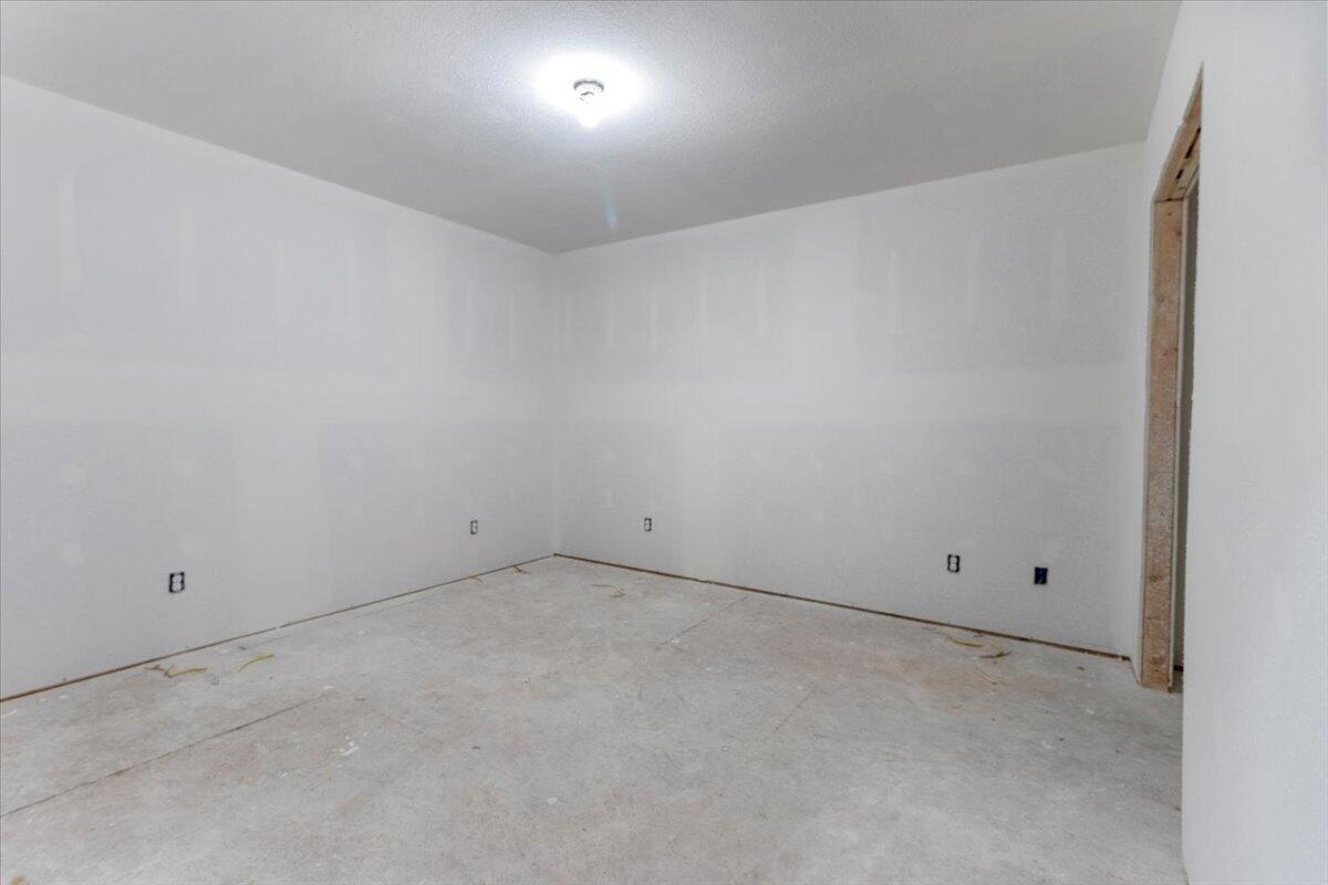 8878 County Road 1740 Property Photo 15