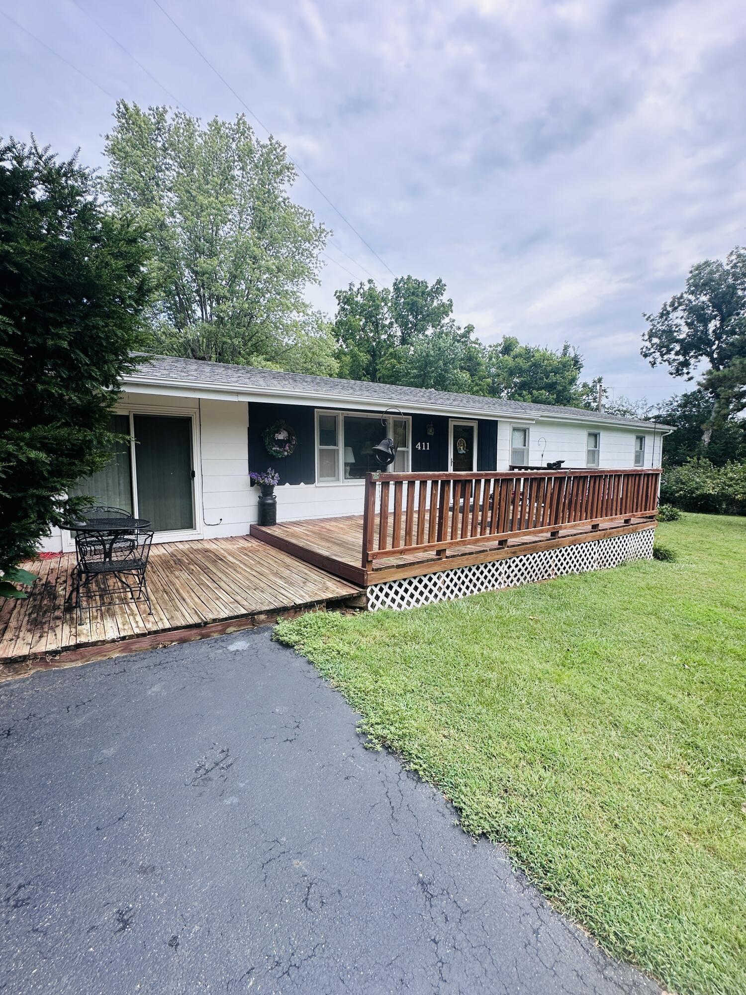 411 West Craig Property Photo 2