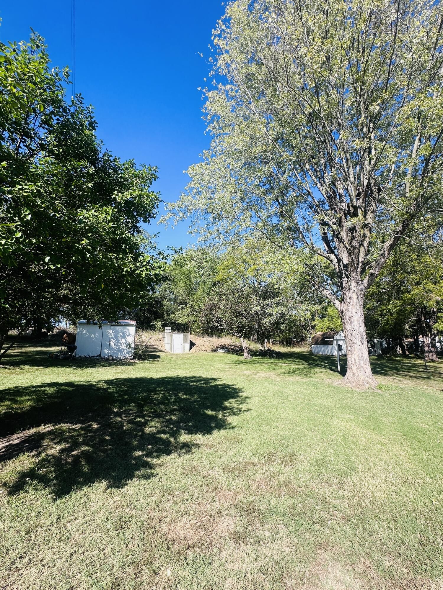 411 West Craig Property Photo 8