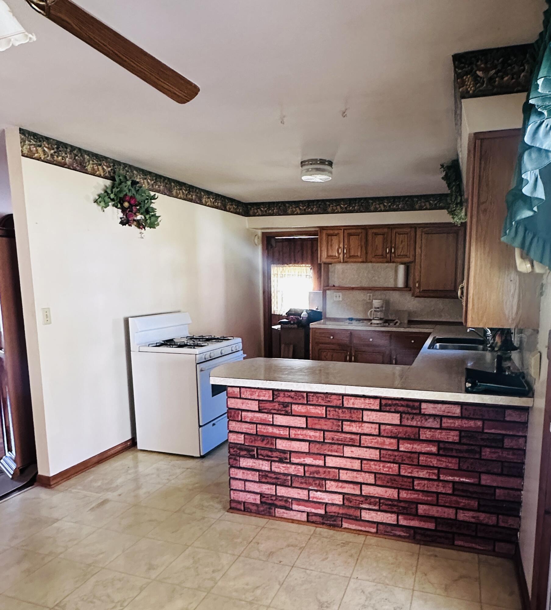 411 West Craig Property Photo 41
