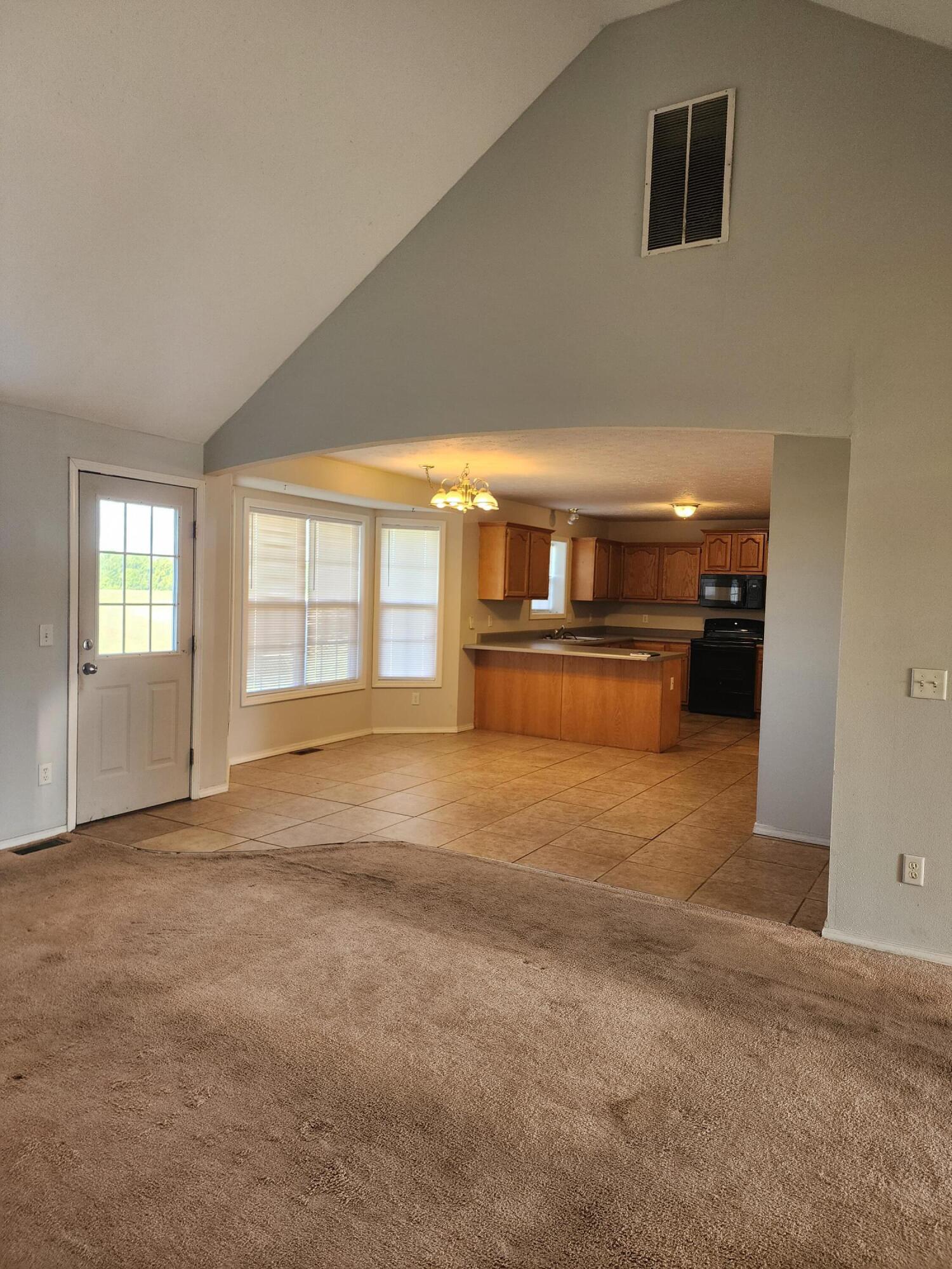 1202 Woodland Property Photo 3
