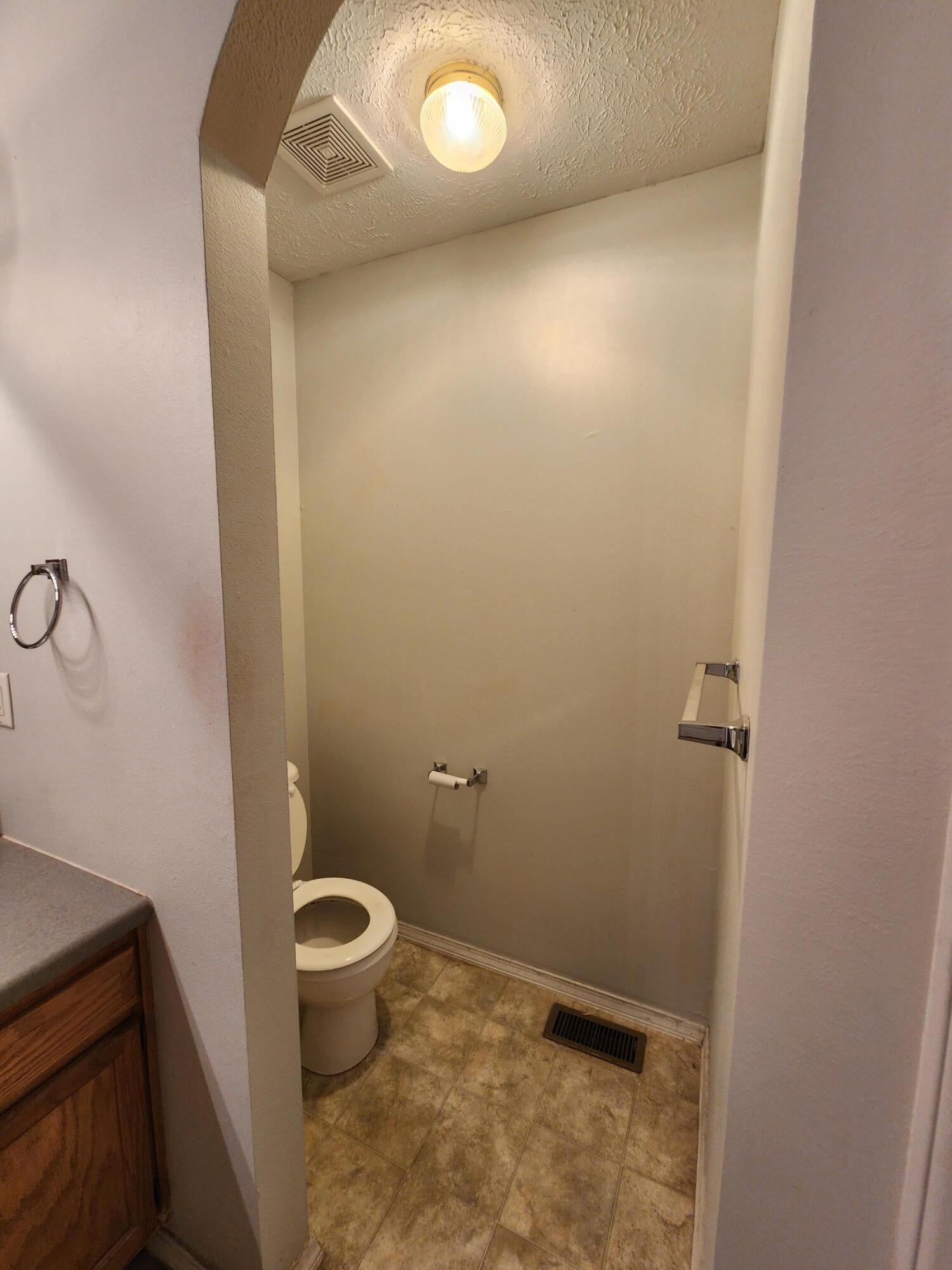 1202 Woodland Property Photo 15
