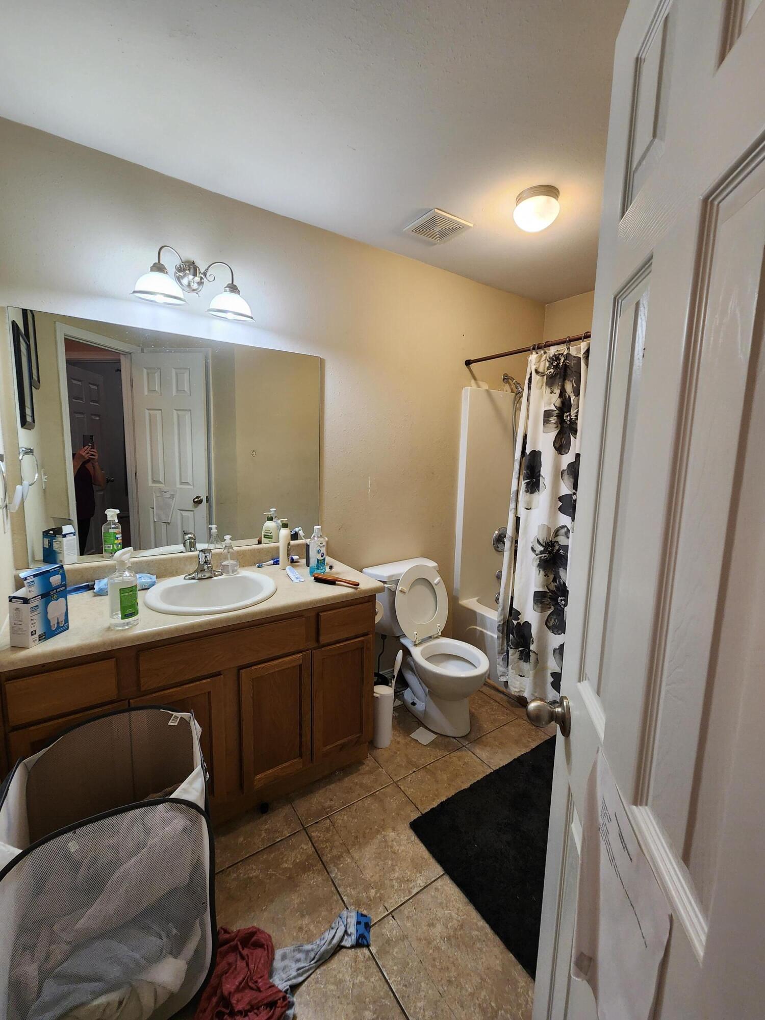328 West Summit Street Property Photo 10