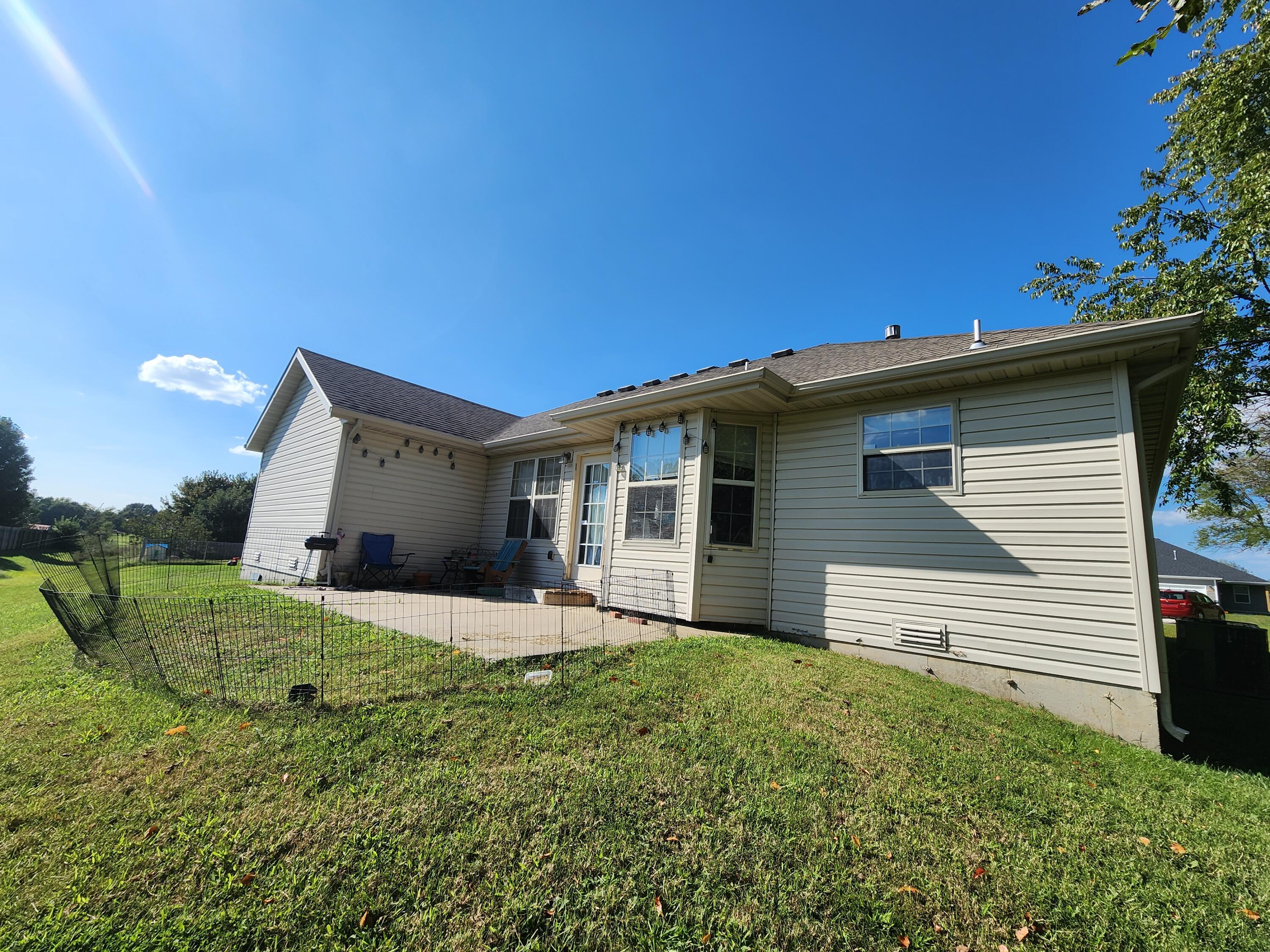 328 West Summit Street Property Photo 13