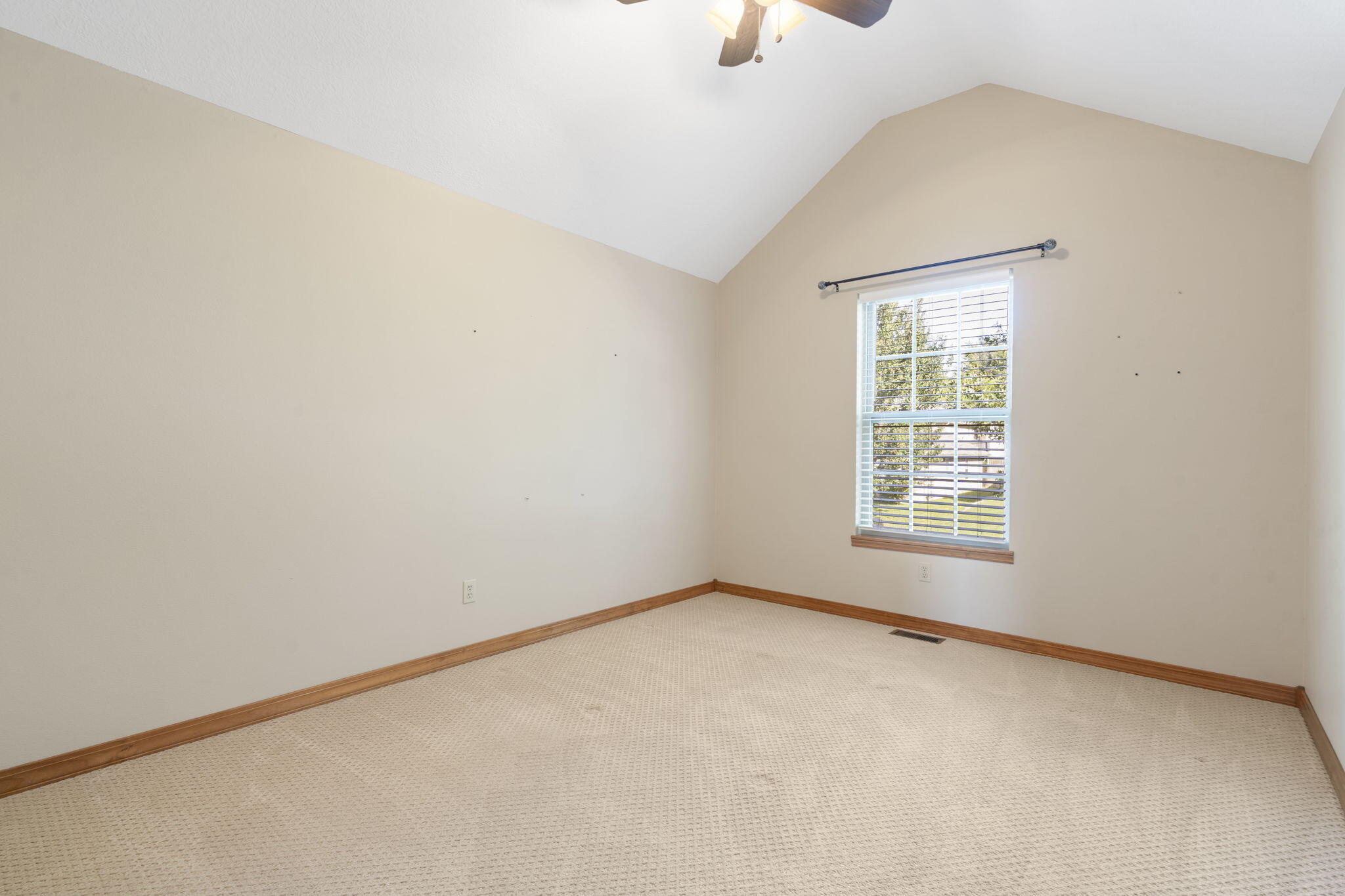 706 Silver Streak Road Property Photo 15