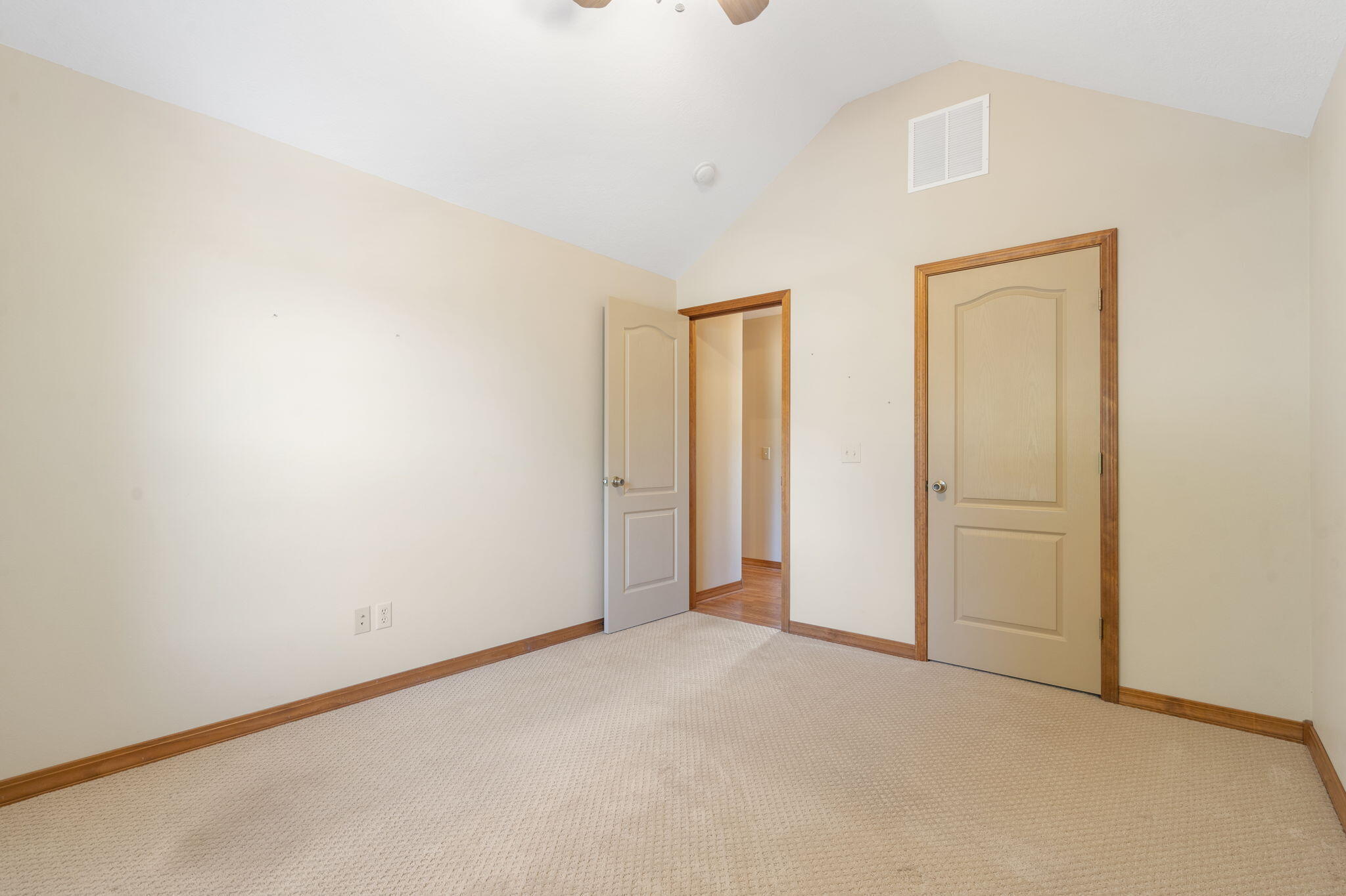 706 Silver Streak Road Property Photo 16