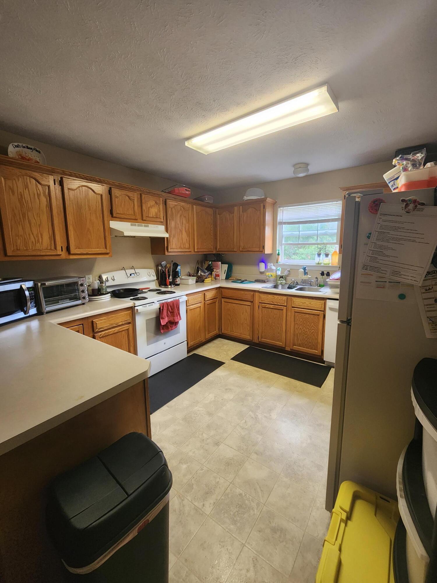 134 Wright Road Property Photo 3