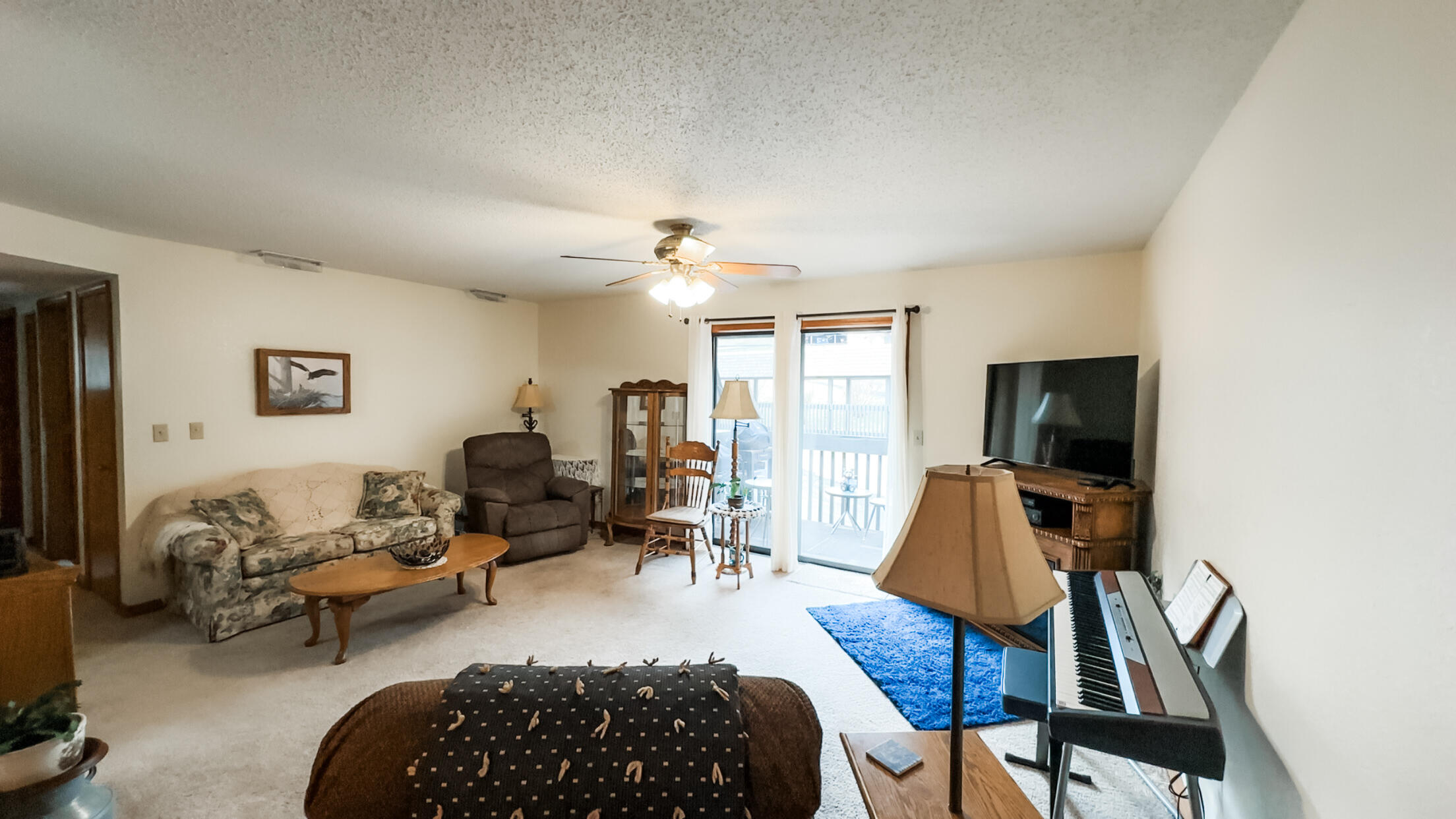 170 Wilshire Drive Property Photo 13
