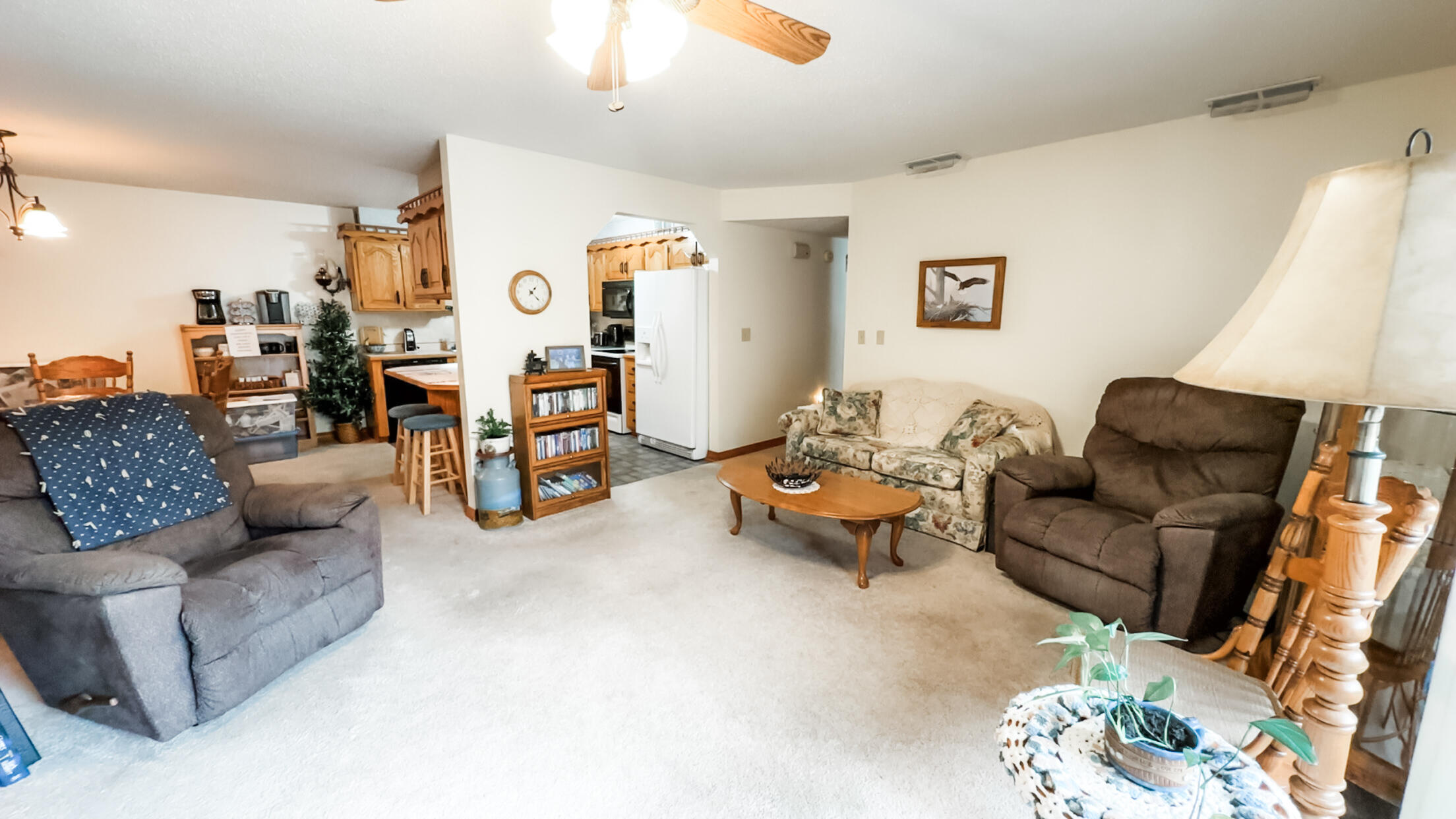 170 Wilshire Drive Property Photo 14