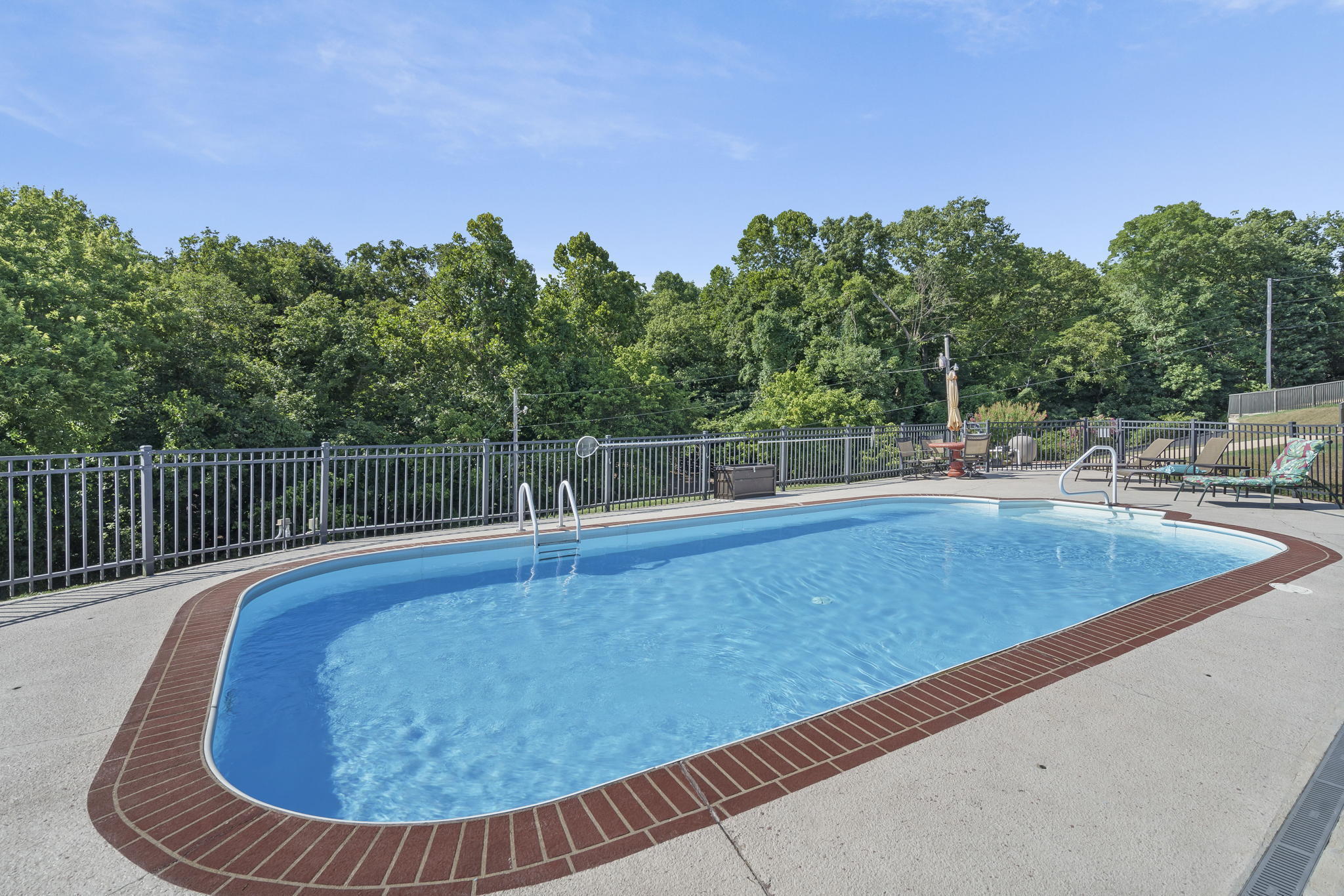 170 Wilshire Drive Property Photo 45