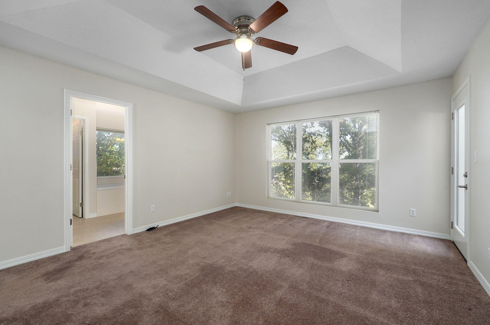 88 Lovers Lane Property Photo 22