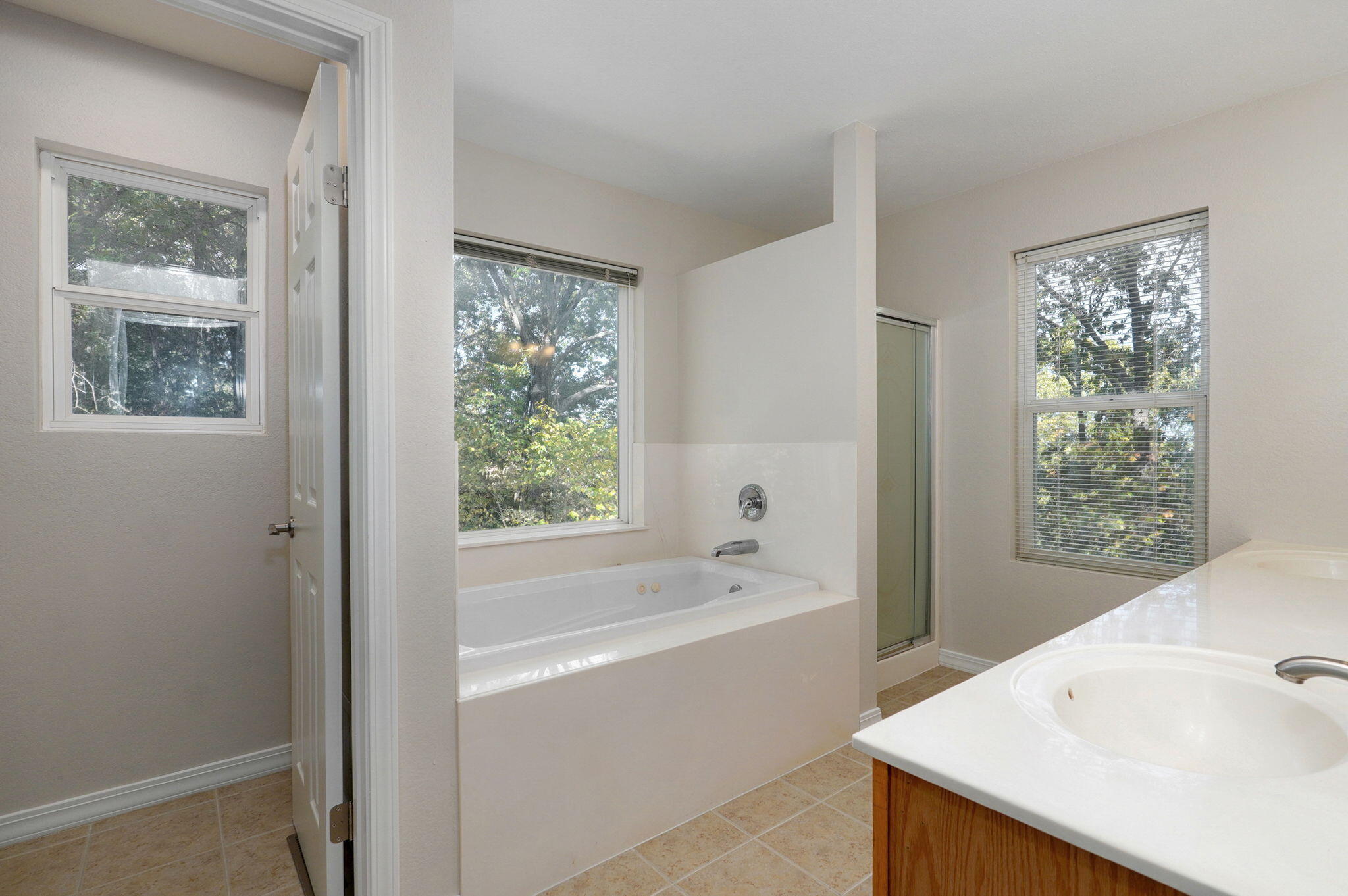 88 Lovers Lane Property Photo 23