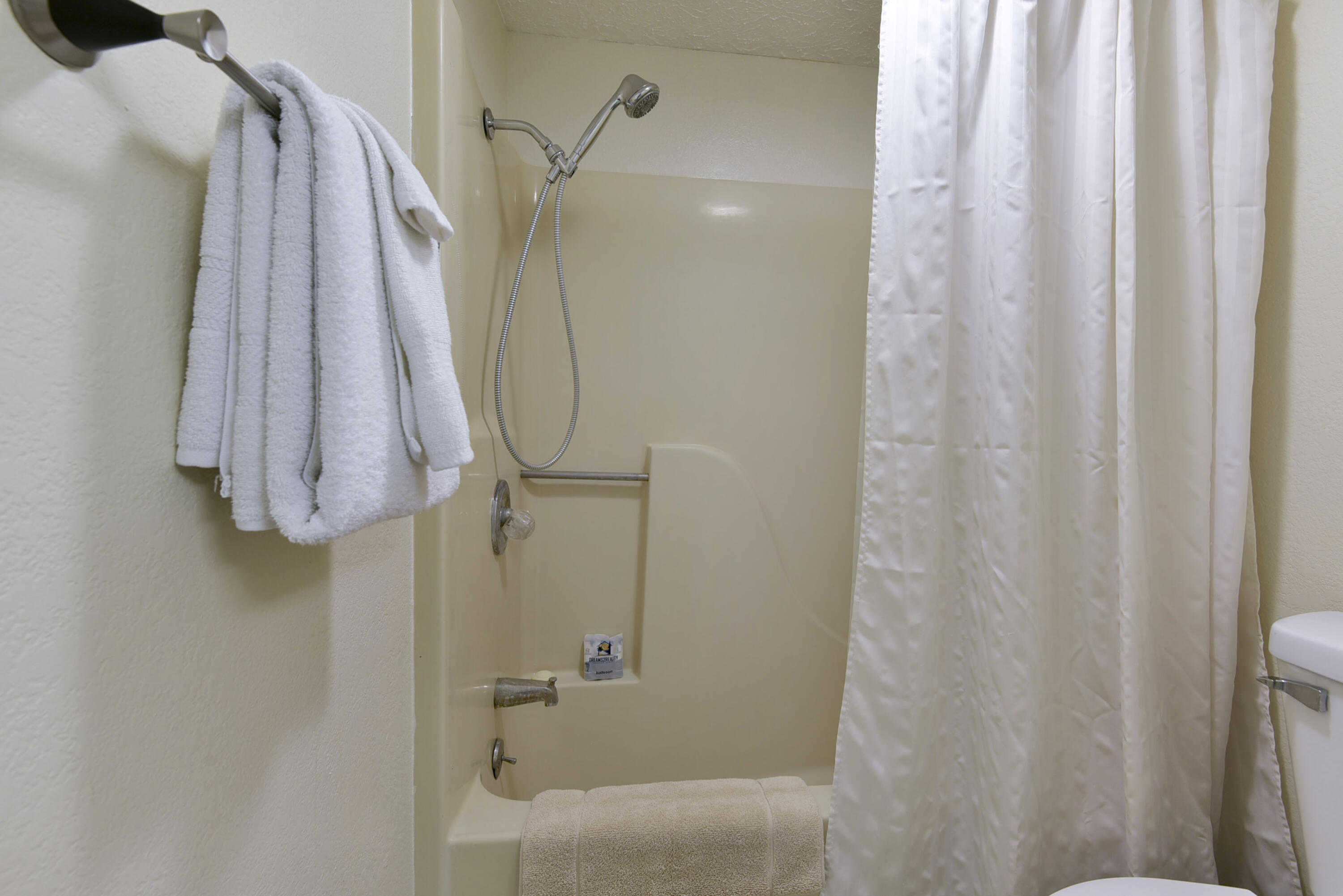 12 Scenic Court Property Photo 16