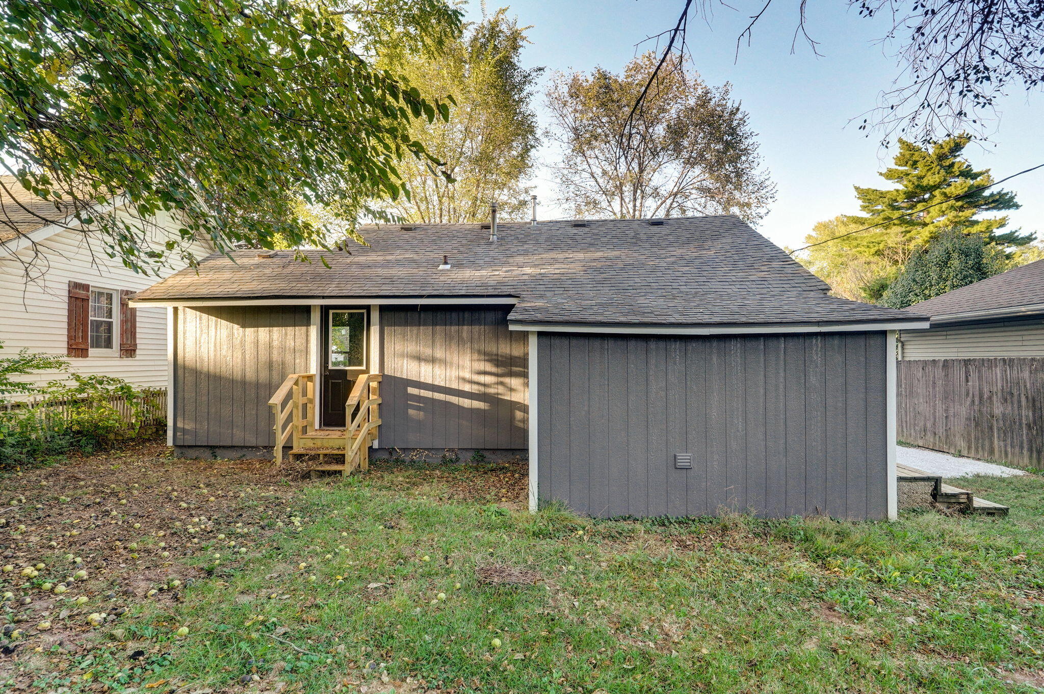 2530 West Lincoln Street Property Photo 20