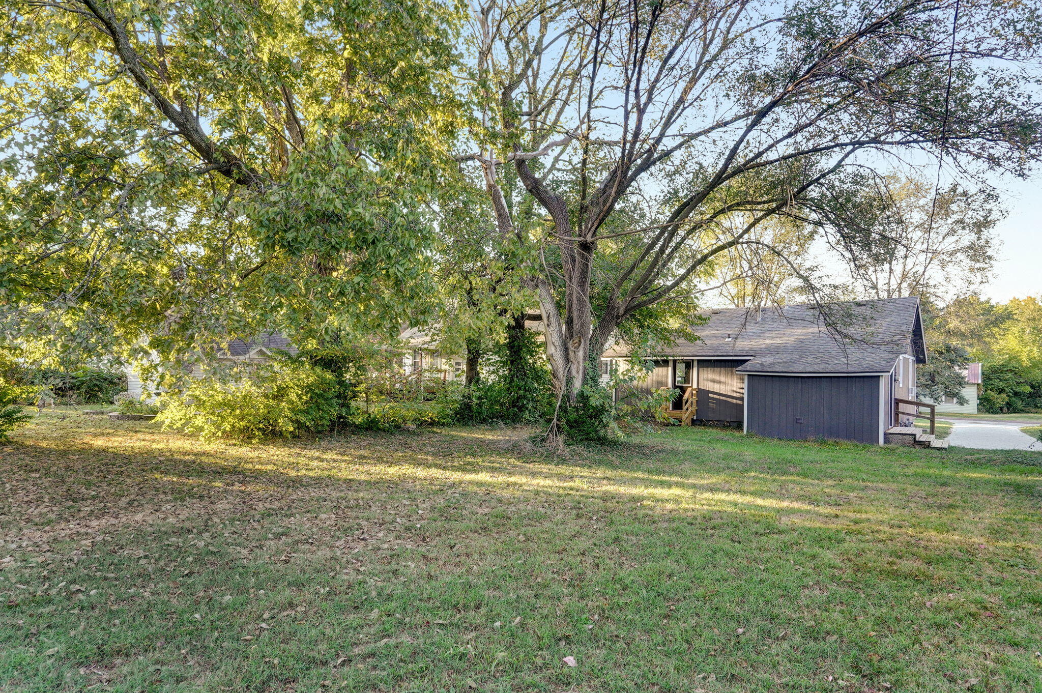 2530 West Lincoln Street Property Photo 21