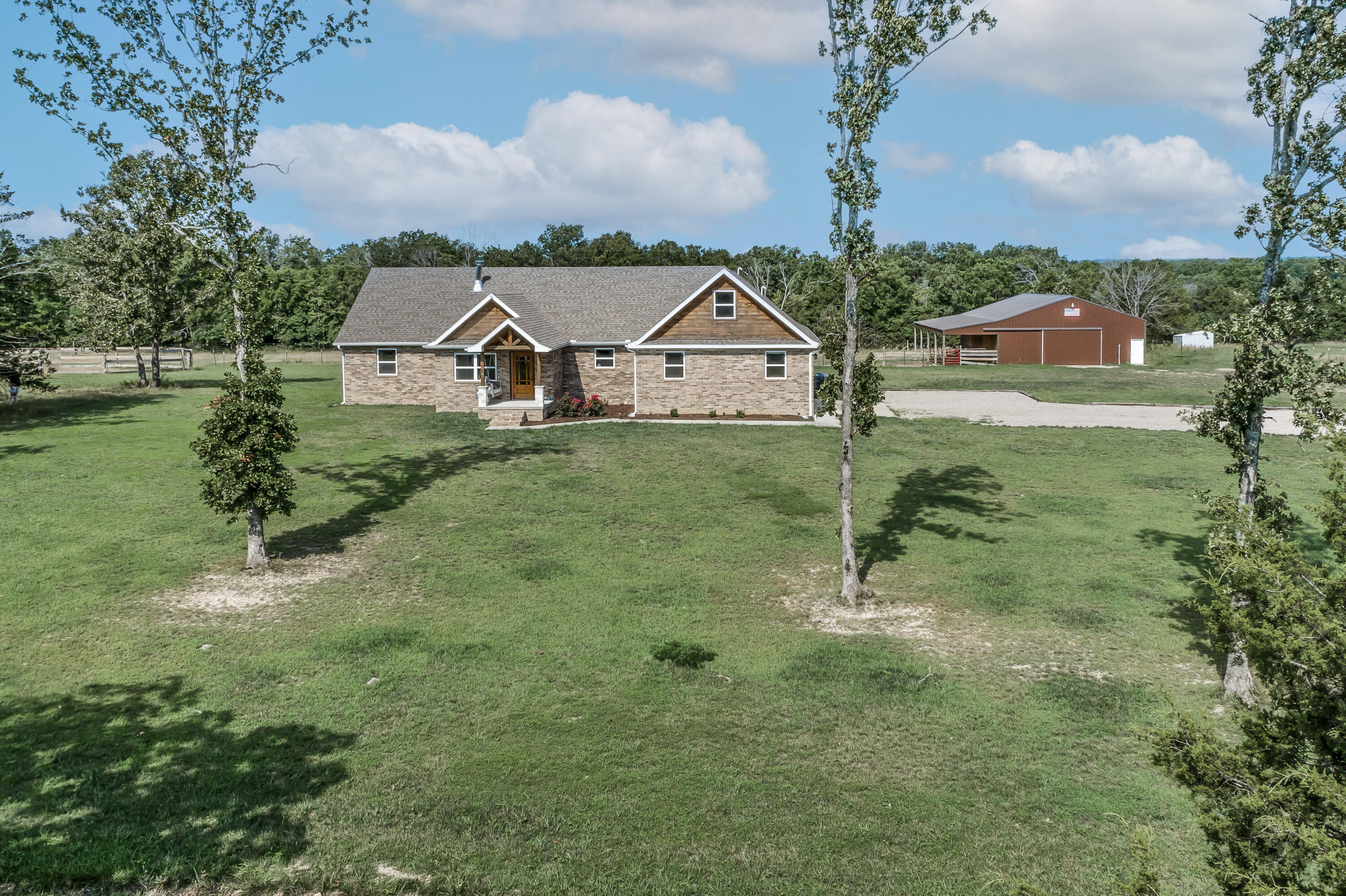 3985 Peters Drive Property Photo 6