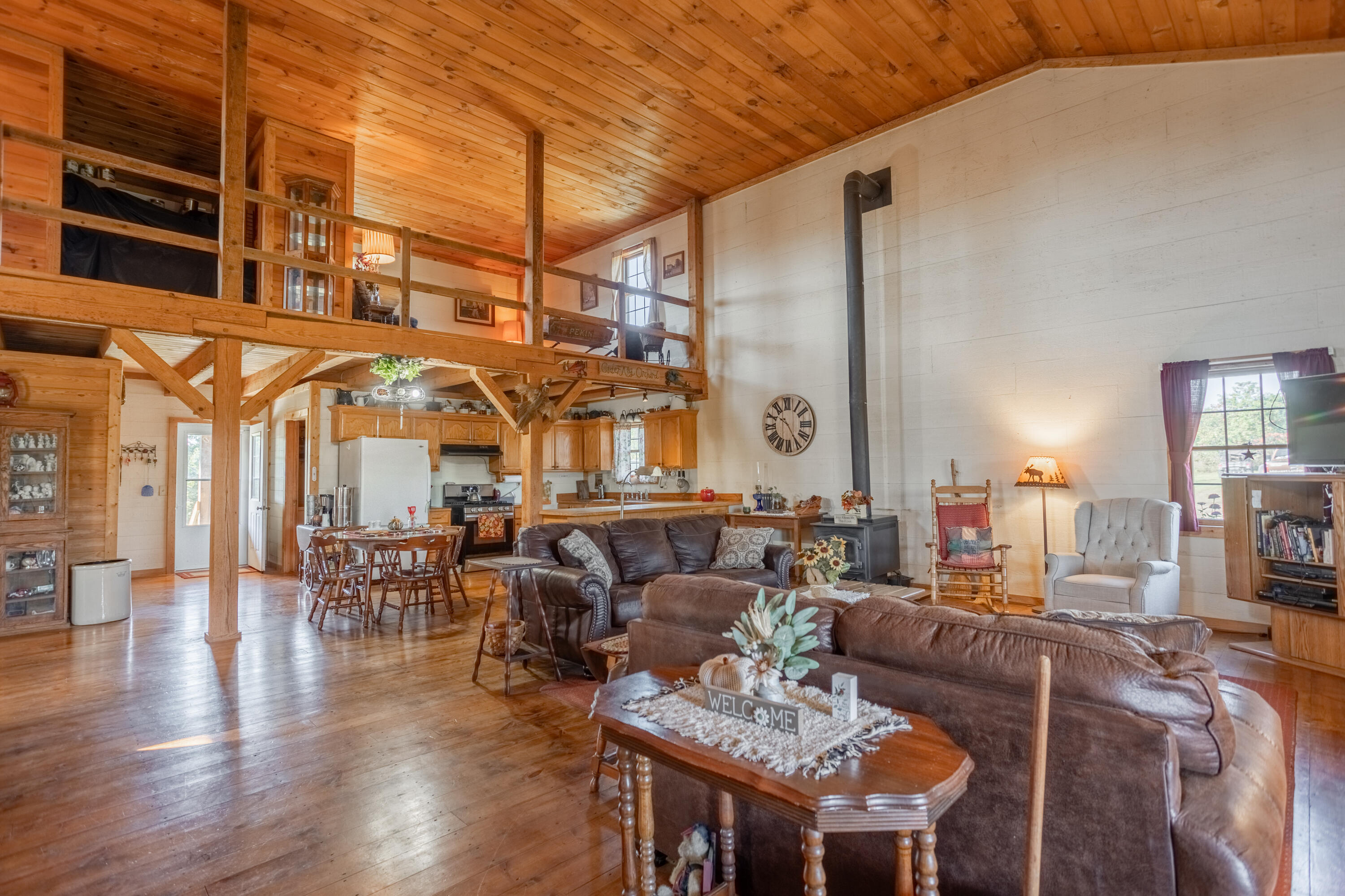 1744 Pyatt Road Property Photo 19