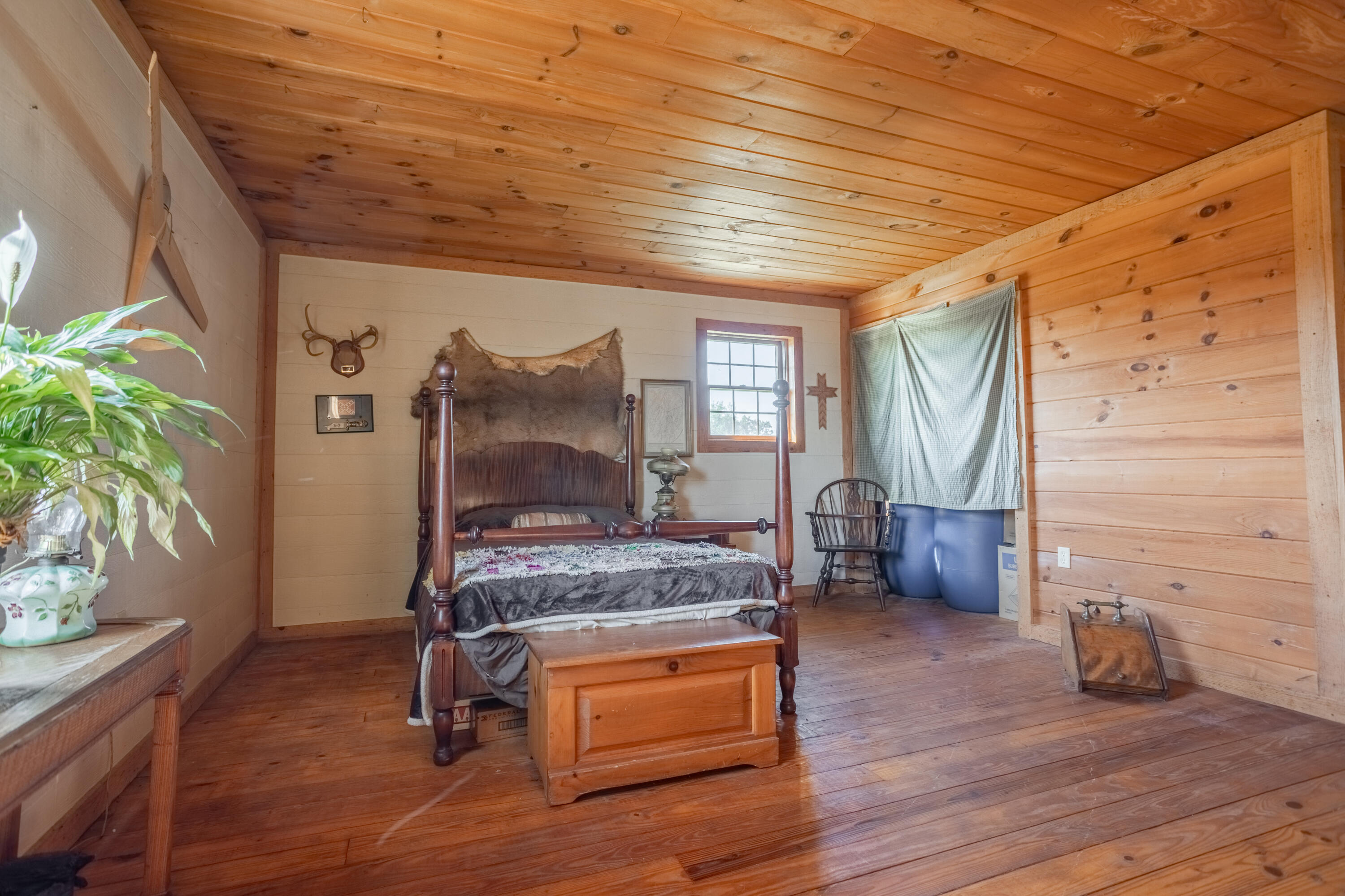 1744 Pyatt Road Property Photo 34